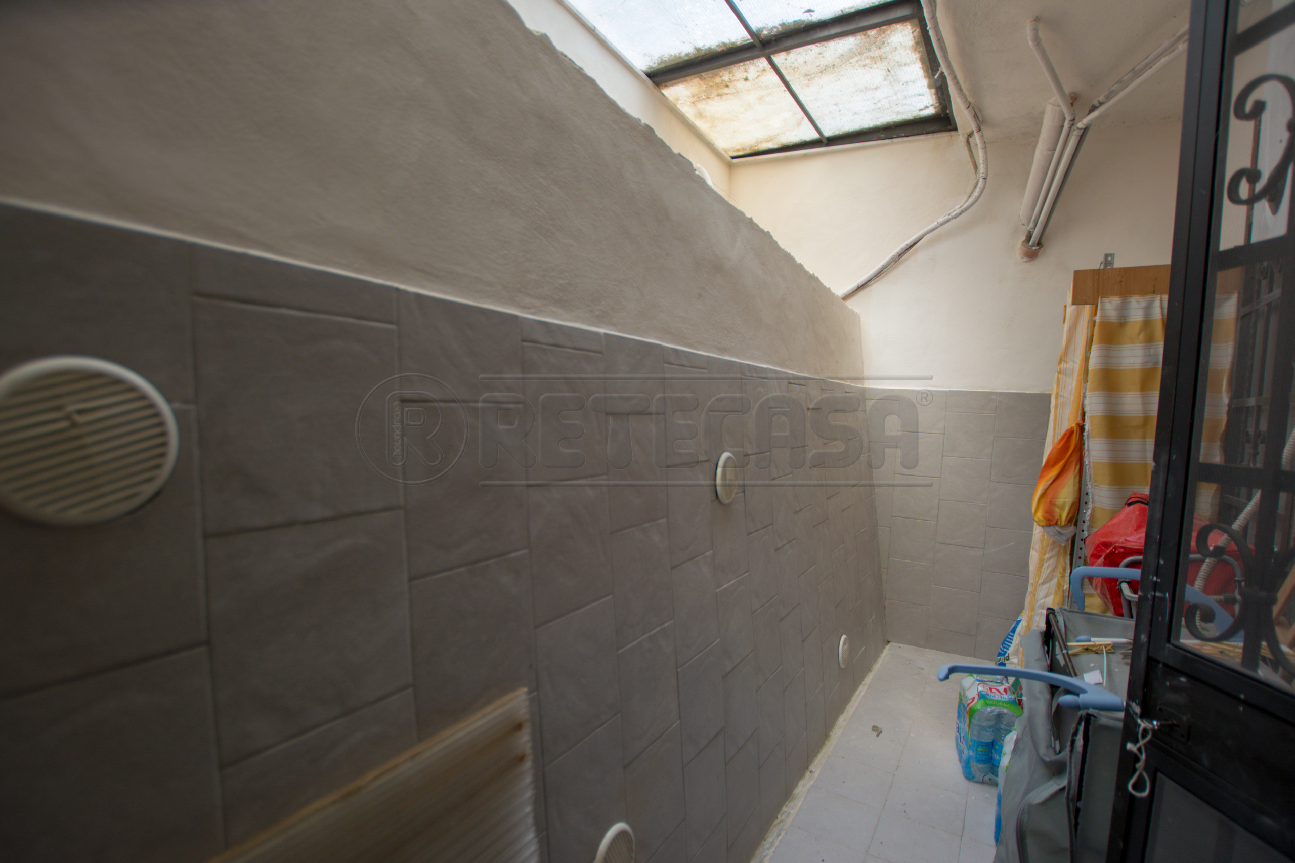 Immagine 12 di Casa indipendente in vendita  in Strada Comunale Per San Giovannello 40 a Messina