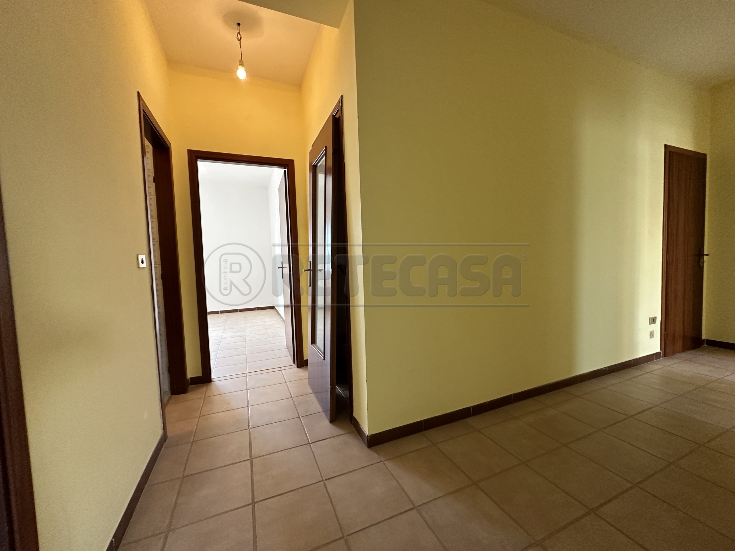 Immagine 29 di Appartamento in vendita  a Mazara Del Vallo