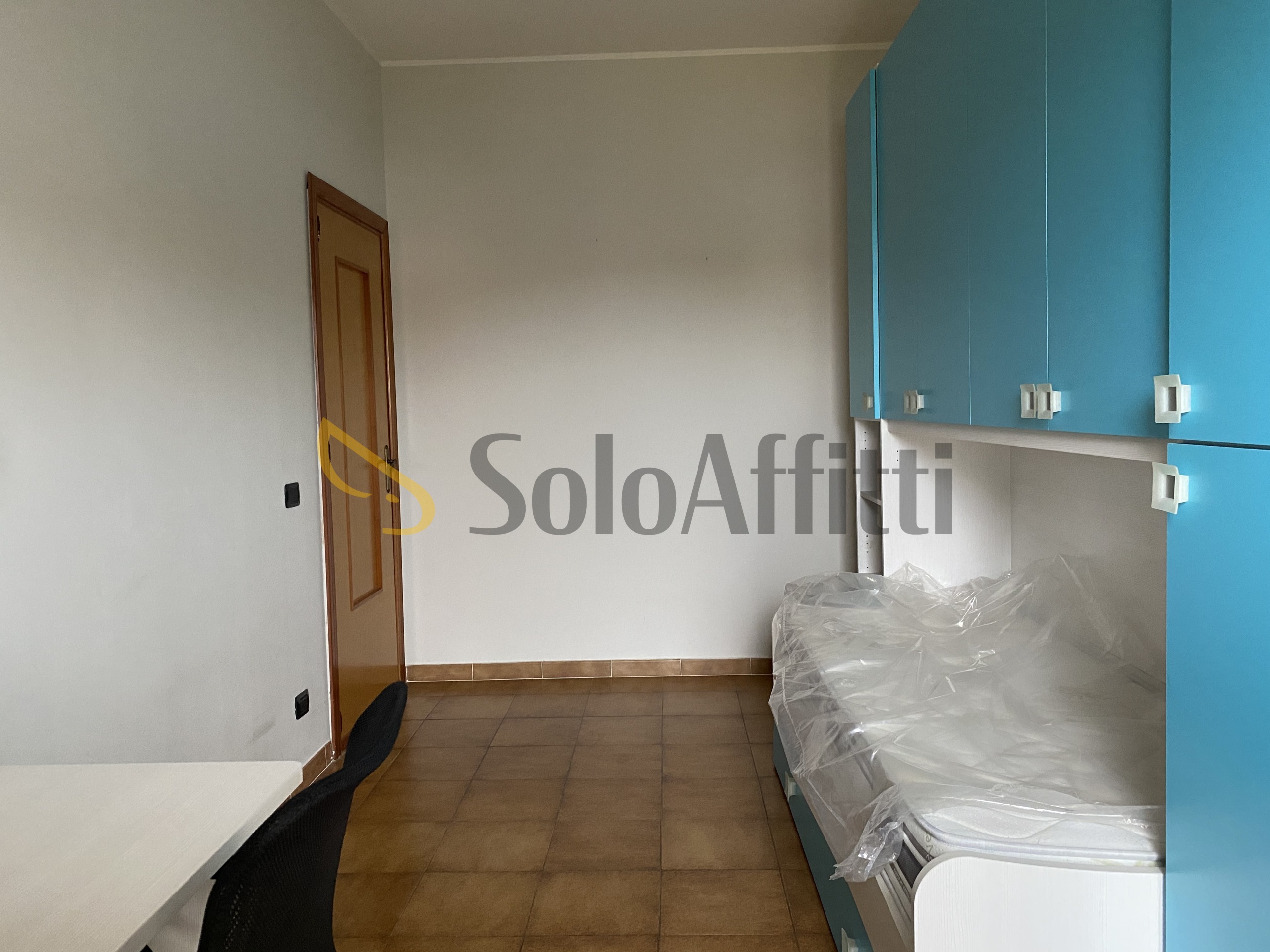 Immagine 10 di Stanza singola in affitto  a Catanzaro