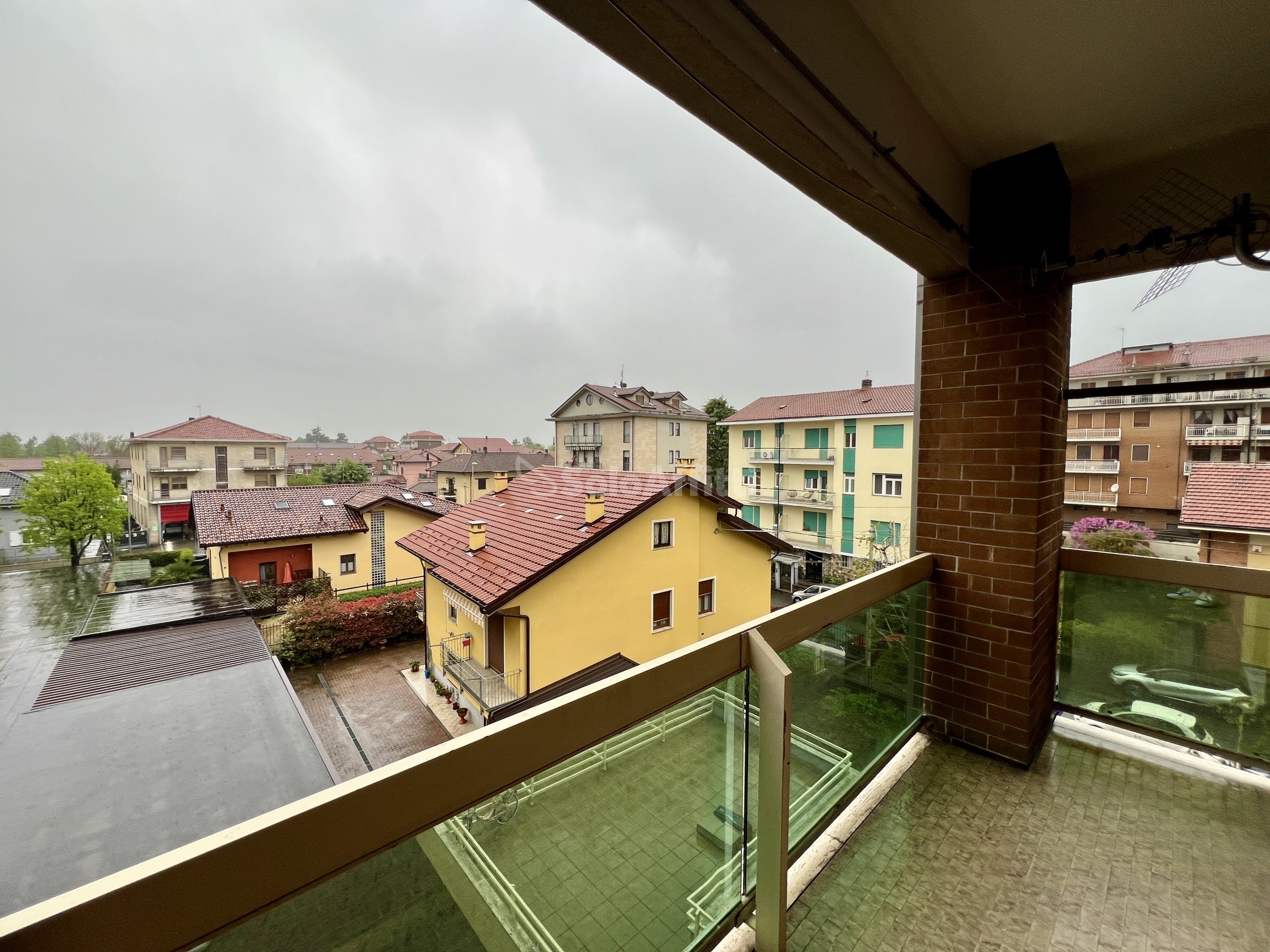 Immagine 20 di Quadrilocale in affitto  in Via Buratto 7 a Ciriè