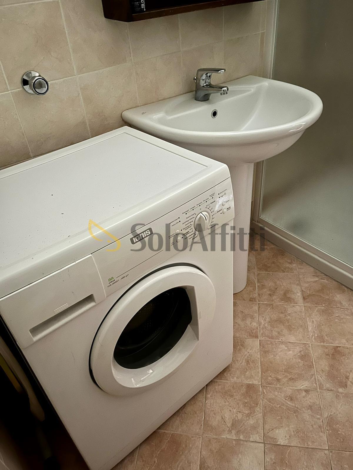 Immagine 16 di Bilocale in affitto  in Via Don Marchetti 12 a Caselle Torinese