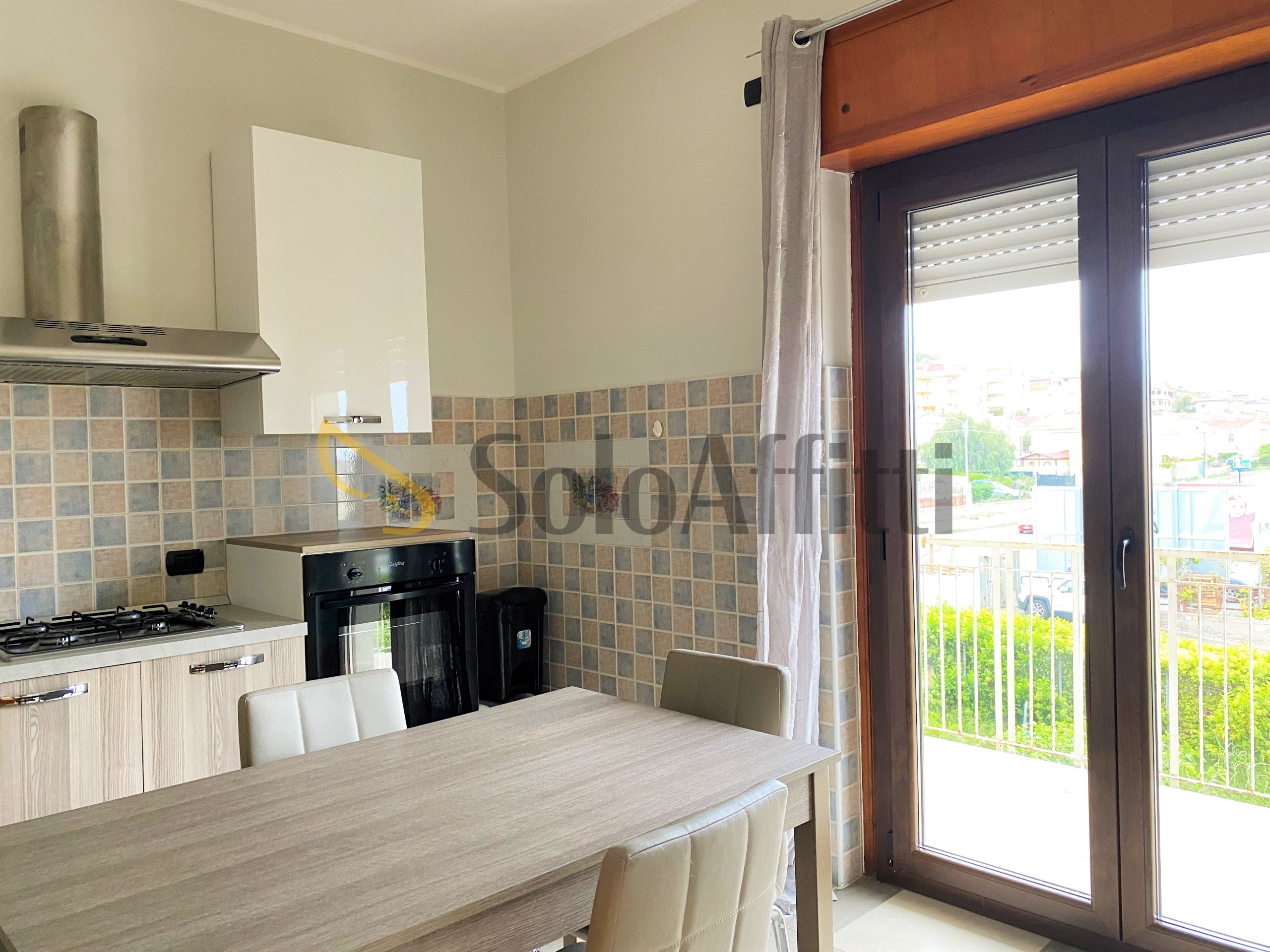 Immagine 4 di Stanza singola in affitto  a Catanzaro