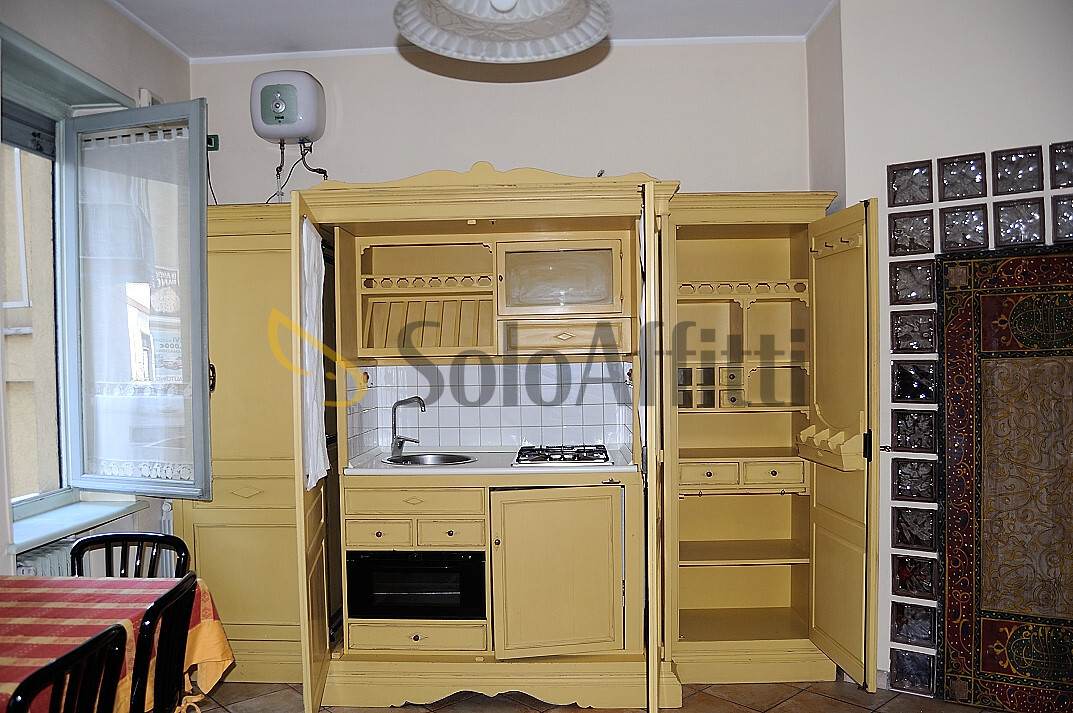 Immagine 16 di Bilocale in affitto  in CORSO TARANTO 208 a Torino