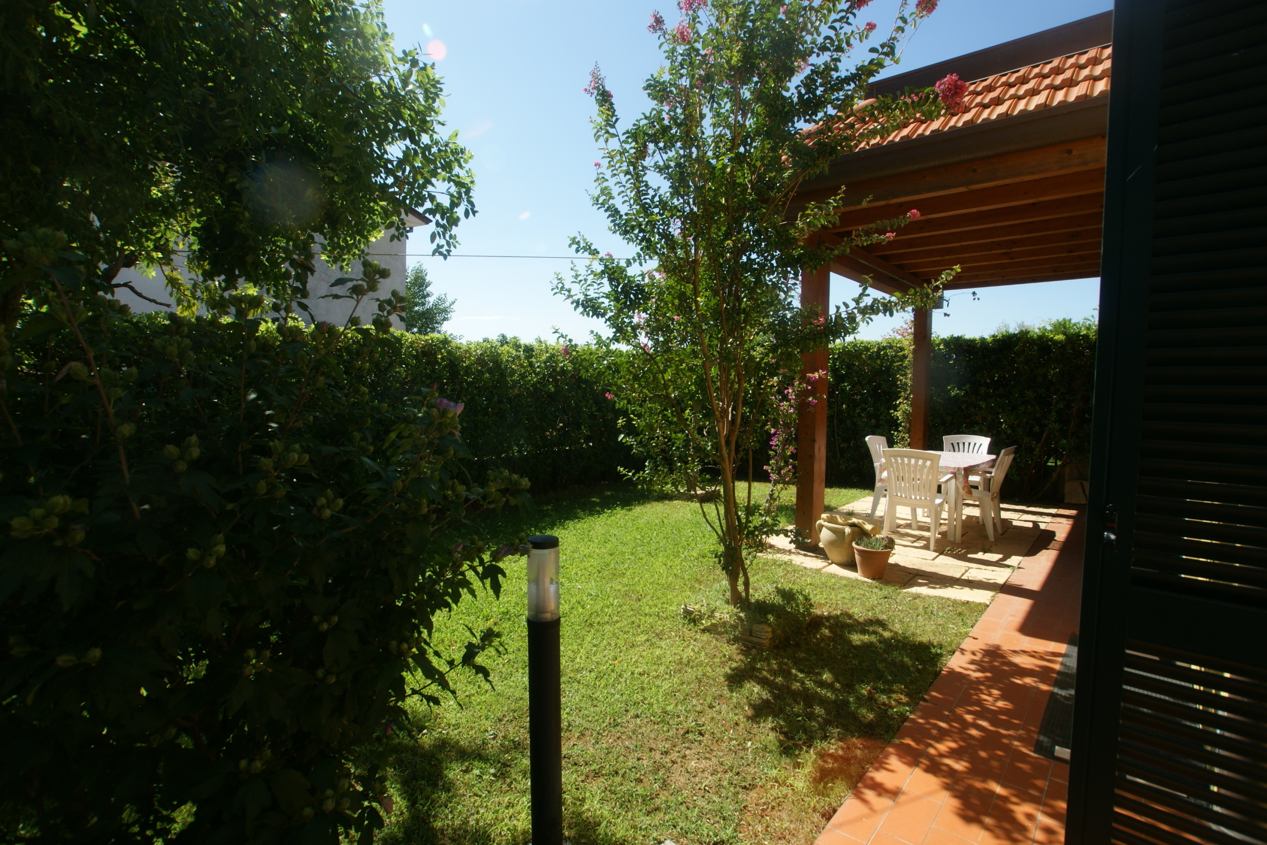 Immagine 2 di Casa semindipendente in vendita  a Castelnuovo Magra