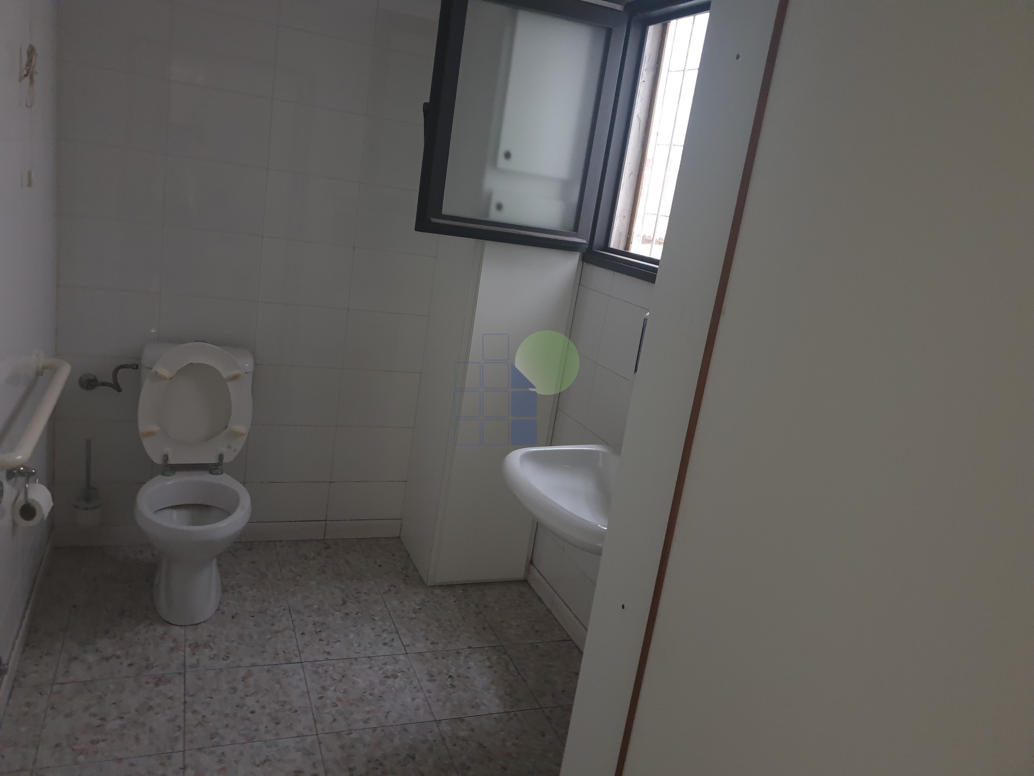 Immagine 7 di Capannone industriale in affitto  in Piazza Cavour 8 a Livorno