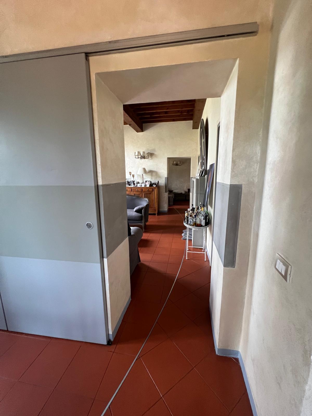 Immagine 54 di Porzione di casa in vendita  in Via di Vingone a Scandicci