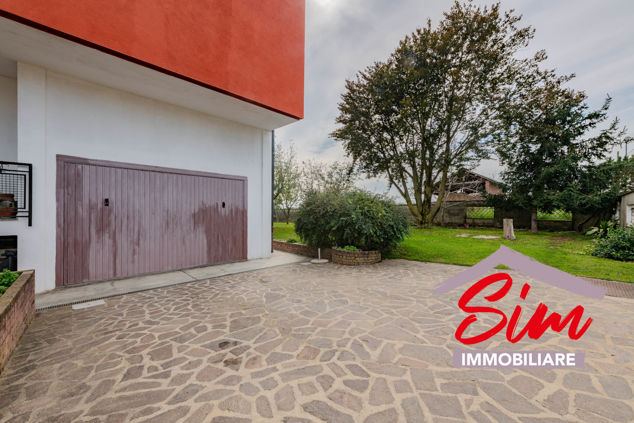 Immagine 7 di Villa in vendita  in Via Roncaglione snc a Casalino