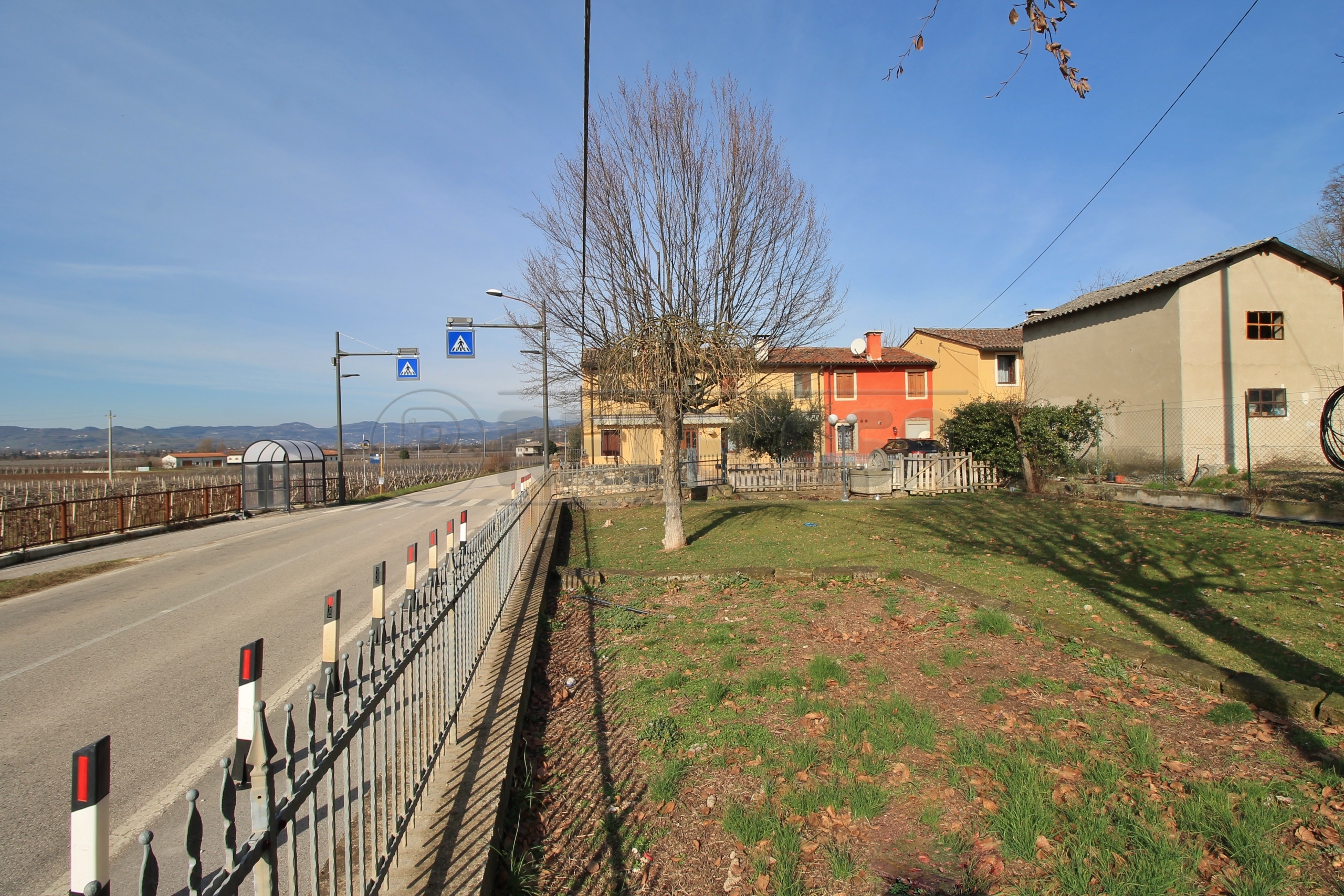 Immagine 19 di Casa semindipendente in vendita  in Via Mason 19 a Gambellara