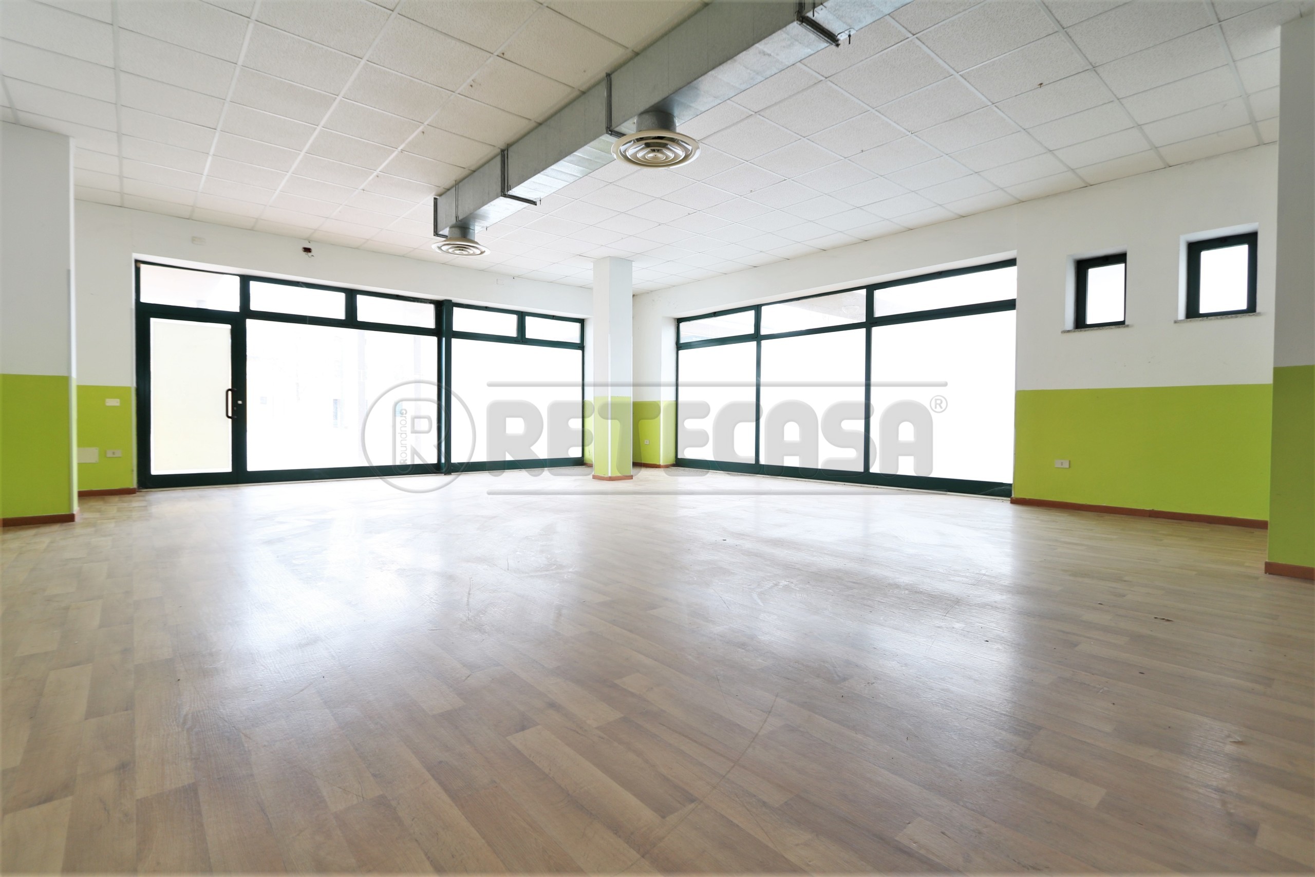 Immagine 8 di Locale commerciale in affitto  in Via Settimo a Montegalda