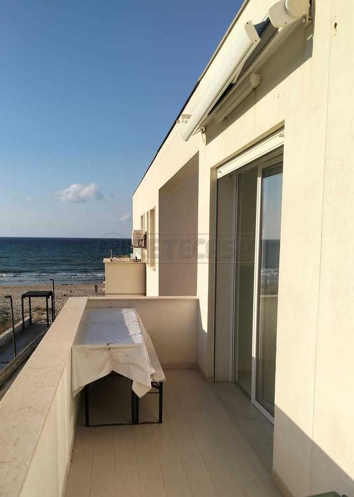 Immagine 1 di Appartamento in vendita  a Alcamo