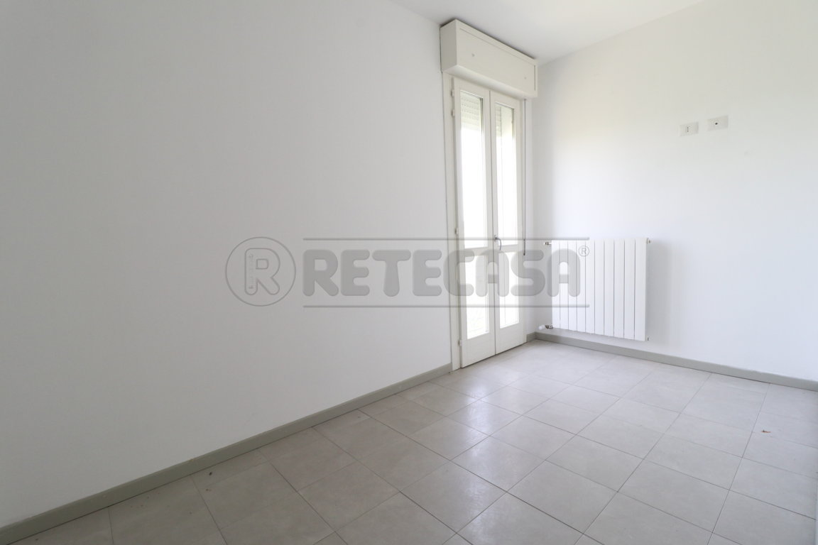 Immagine 7 di Bilocale in vendita  a Bondeno