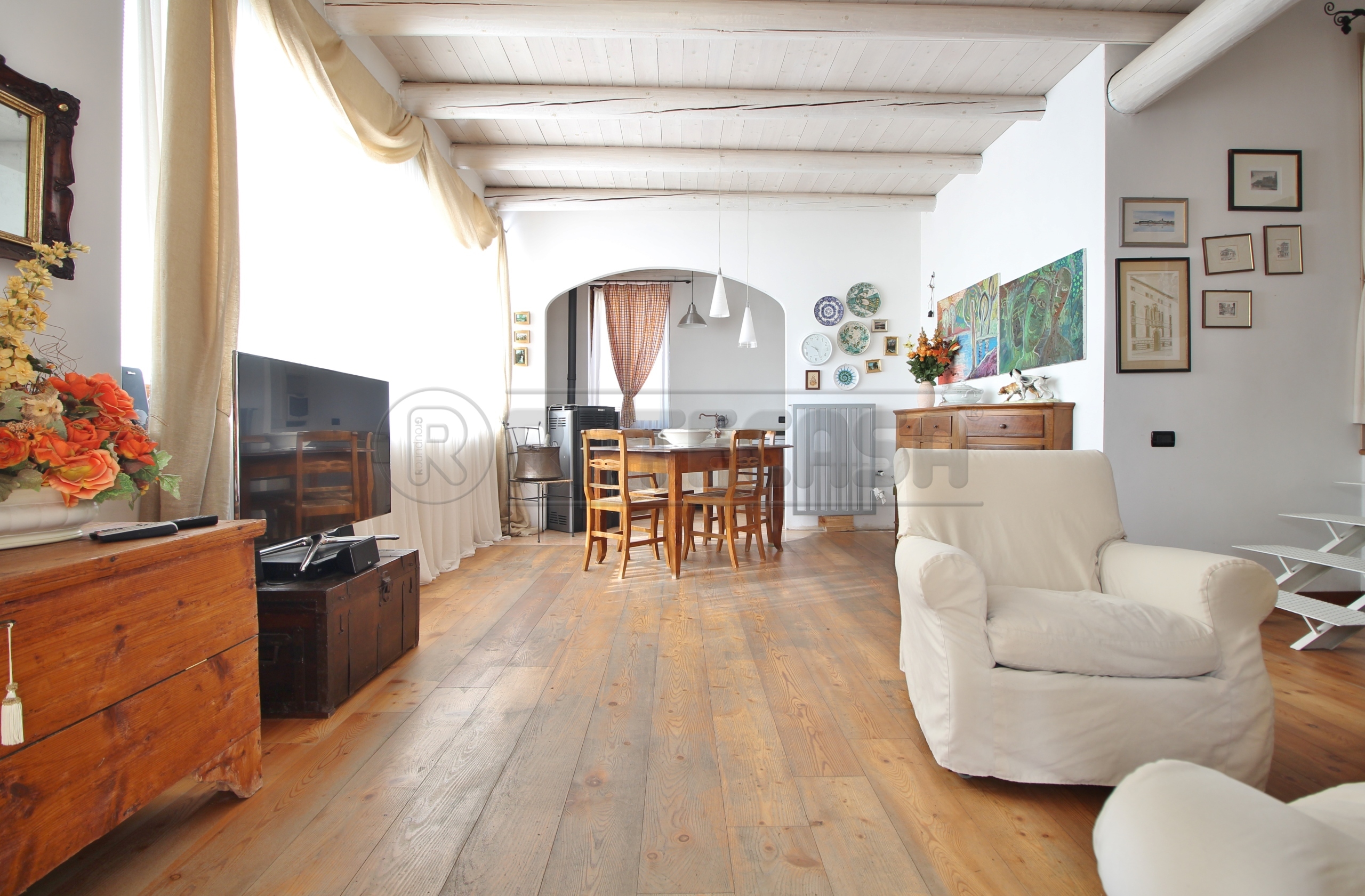 Immagine 4 di Casa bifamiliare in vendita  in Via S.Urbano 63 a Montecchio Maggiore