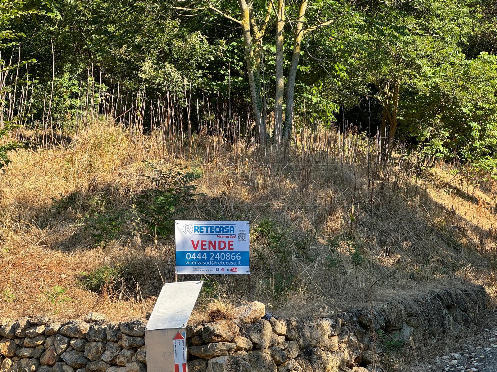 Immagine 12 di Terreno edificabile in vendita  in Via Giuseppe Garibladi a Barbarano Mossano