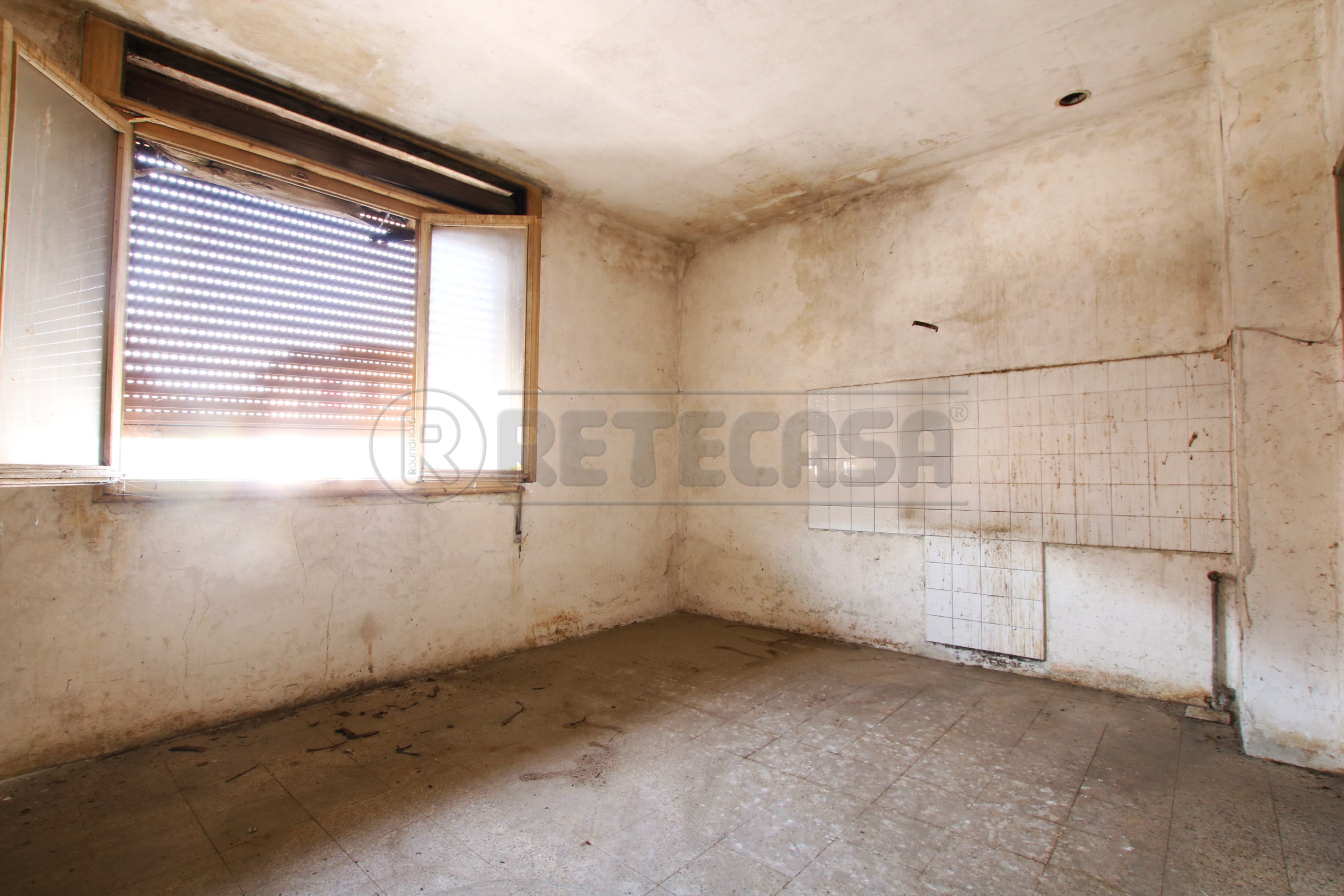 Immagine 3 di Villa in vendita  a Vicenza