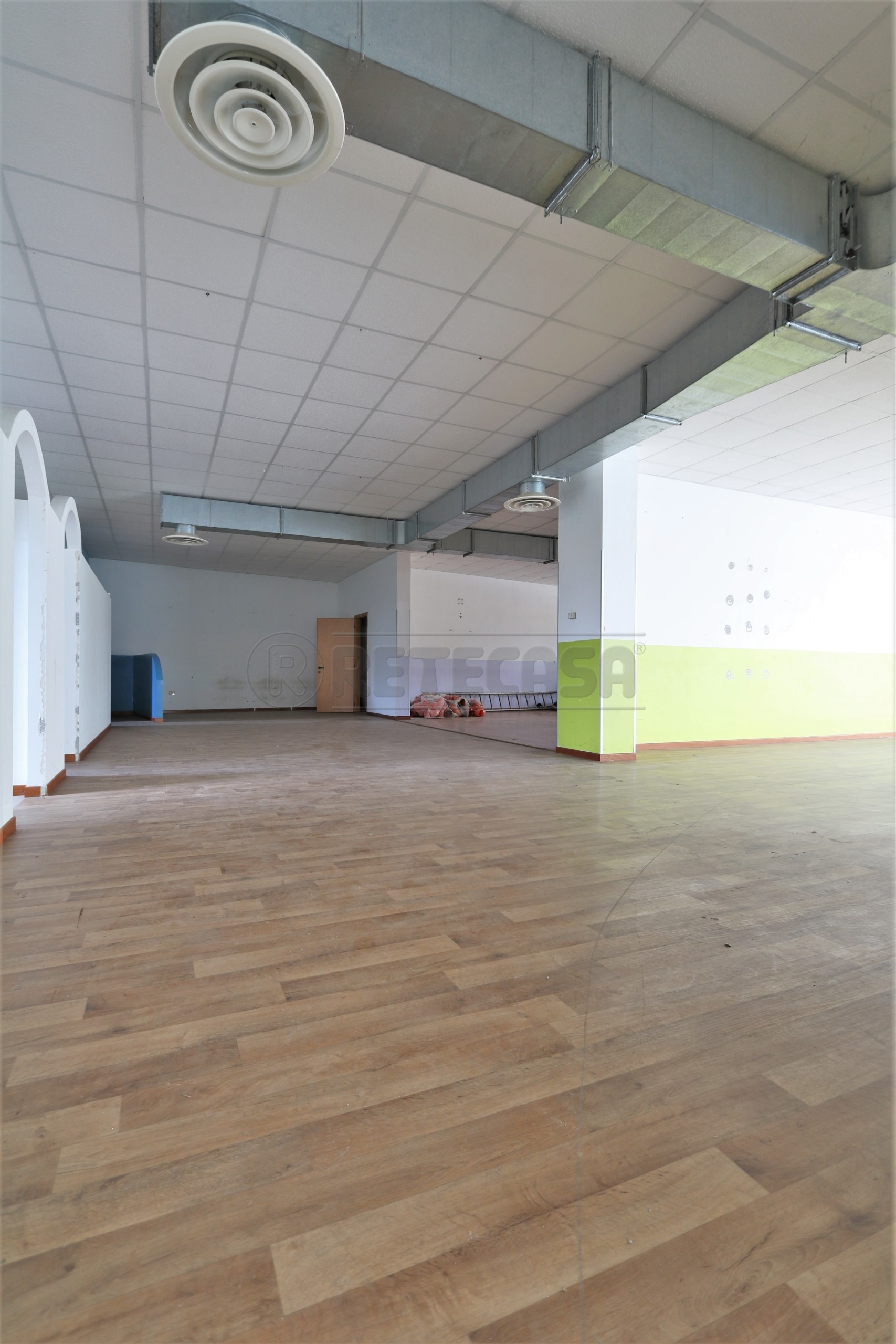 Immagine 3 di Locale commerciale in affitto  in Via Settimo a Montegalda