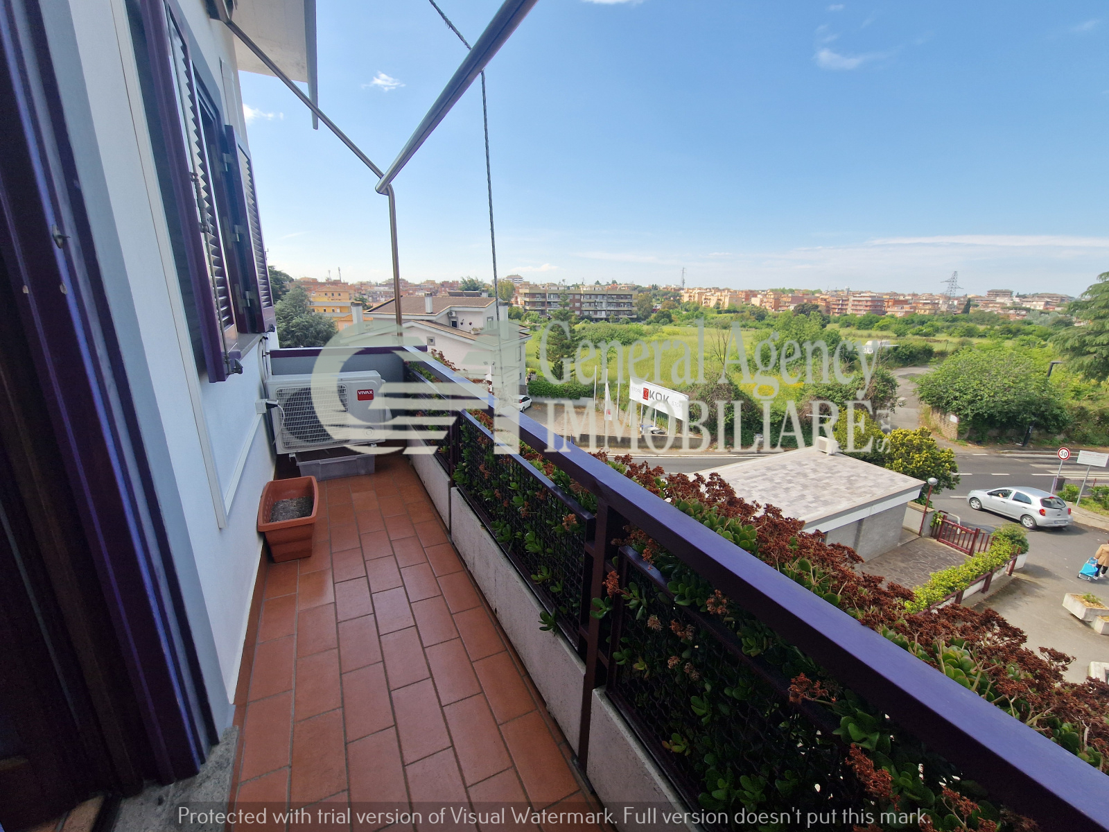 Immagine 41 di Quadrilocale in vendita  in Via di Boccea a Roma