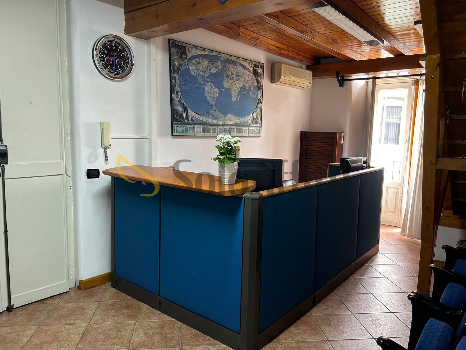 Immagine 5 di Stanza singola in affitto  a Catania