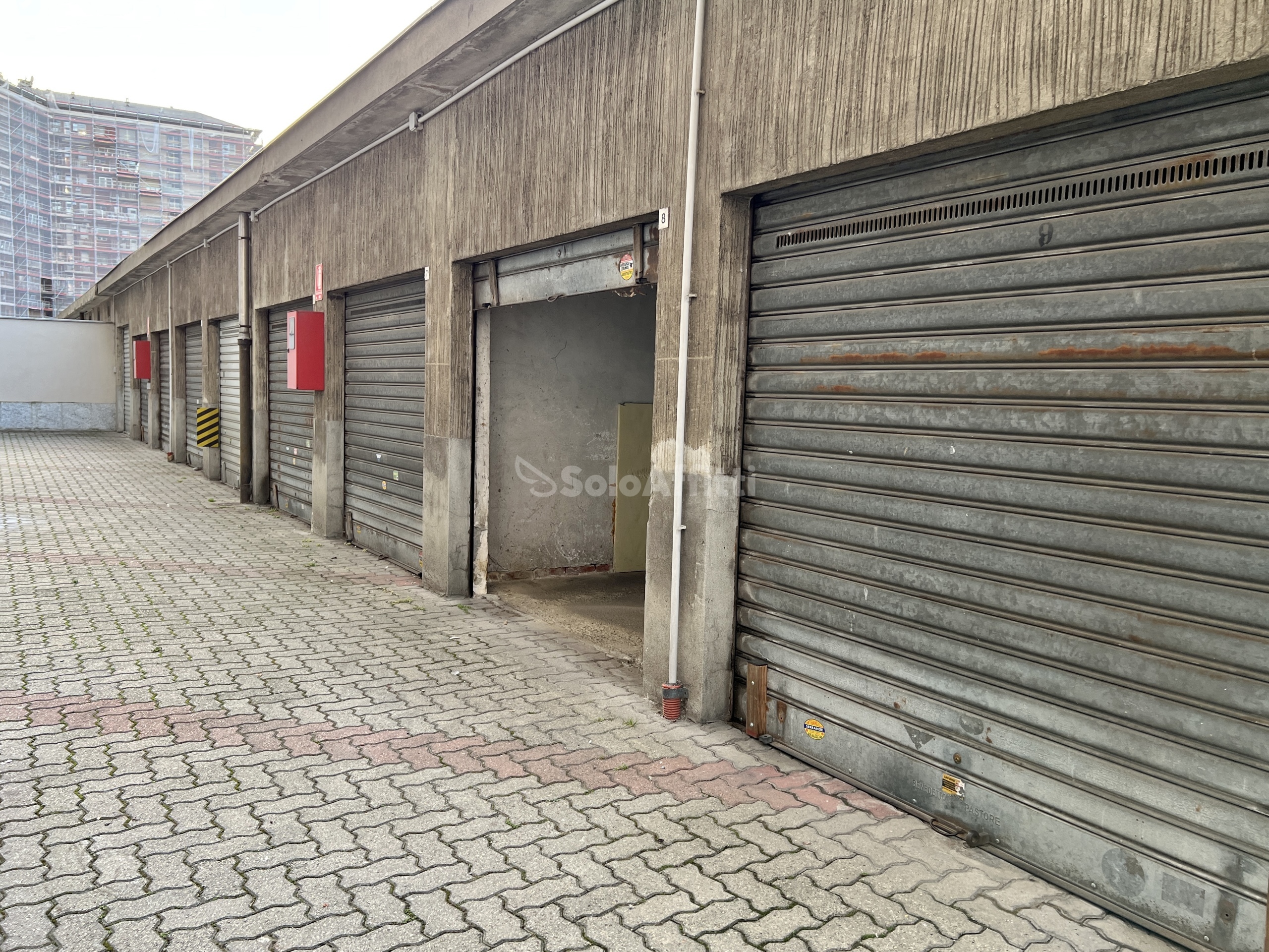 Immagine 3 di Garage in affitto  in Corso Orbassano 286 a Torino