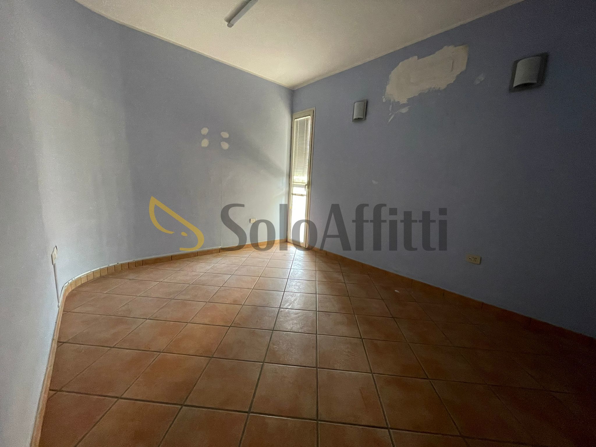 Immagine 16 di Ufficio in affitto  in Via Nazionale Appia 177 a Casapulla