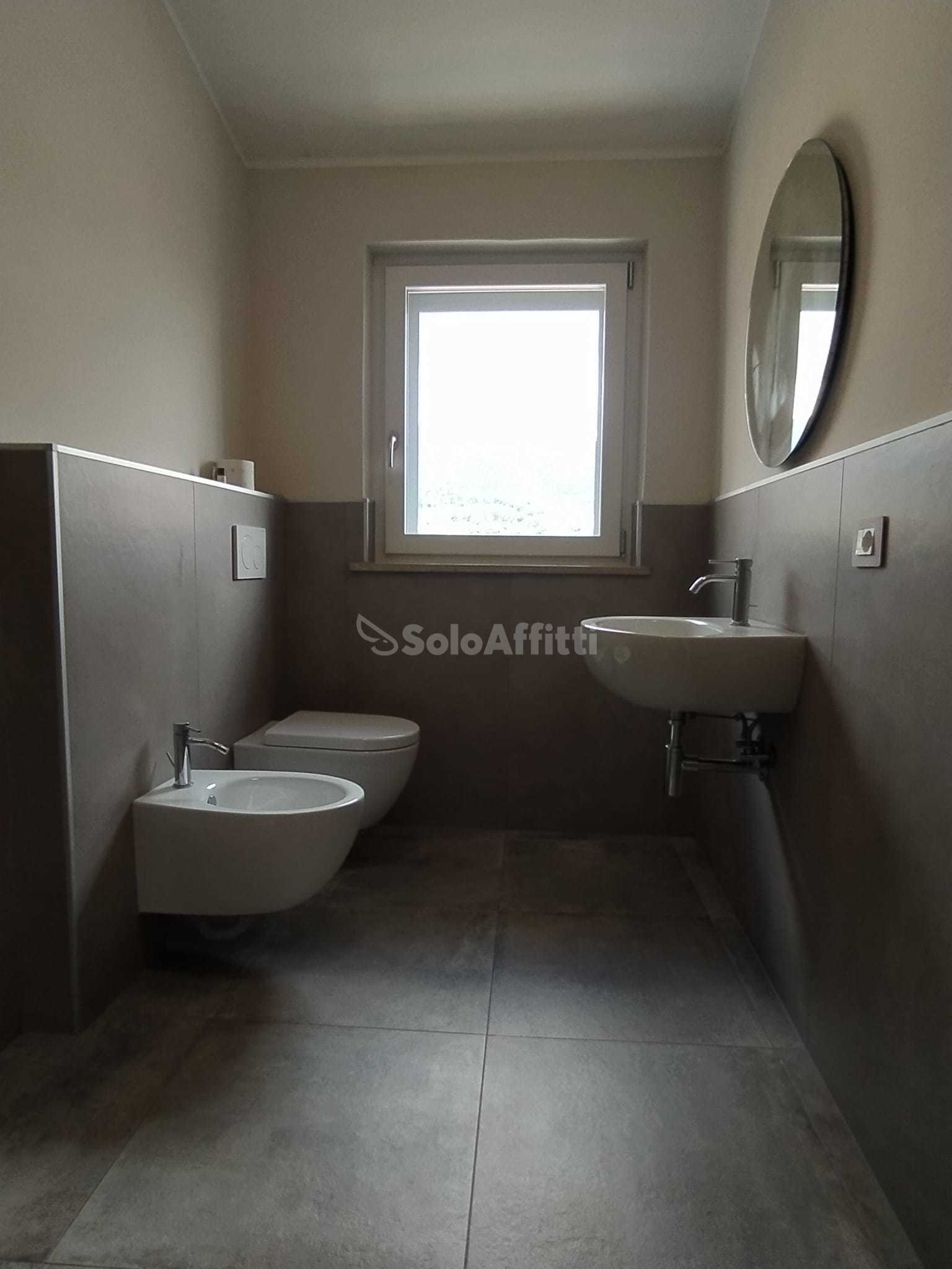 Immagine 11 di Trilocale in affitto  in Via Paolo Braccini a Terni