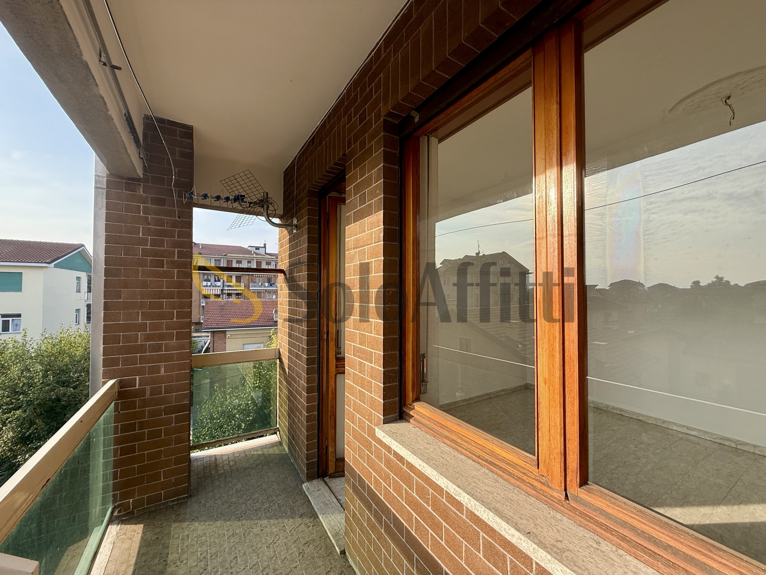 Immagine 101 di Quadrilocale in affitto  in Via Buratto 7 a Ciriè