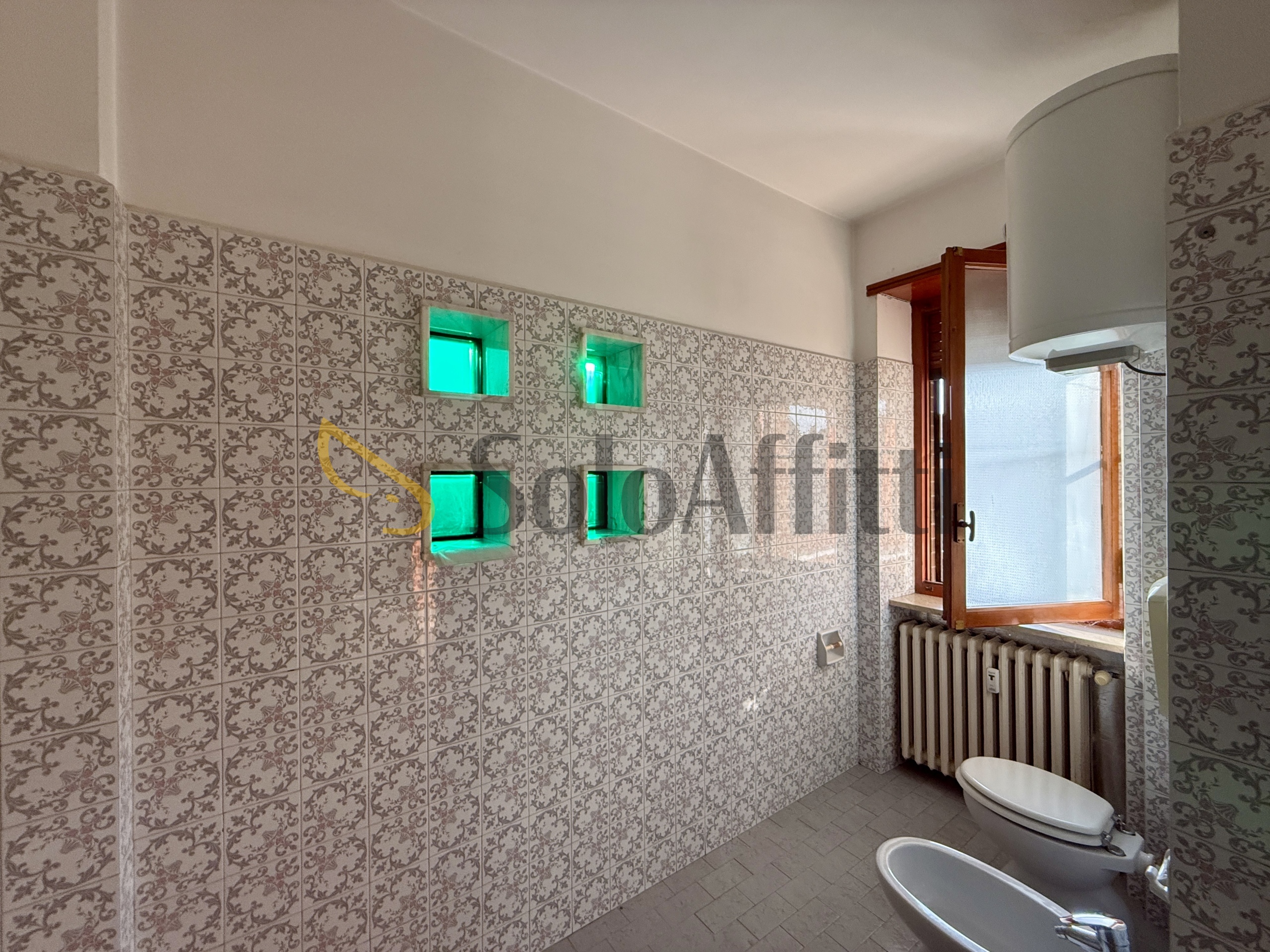 Immagine 90 di Quadrilocale in affitto  in Via Buratto 7 a Ciriè