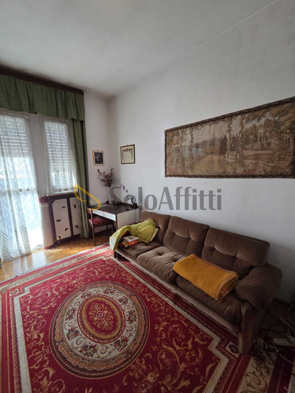 Immagine 8 di Quadrilocale in affitto  in Via Fratelli Fornaca a Torino