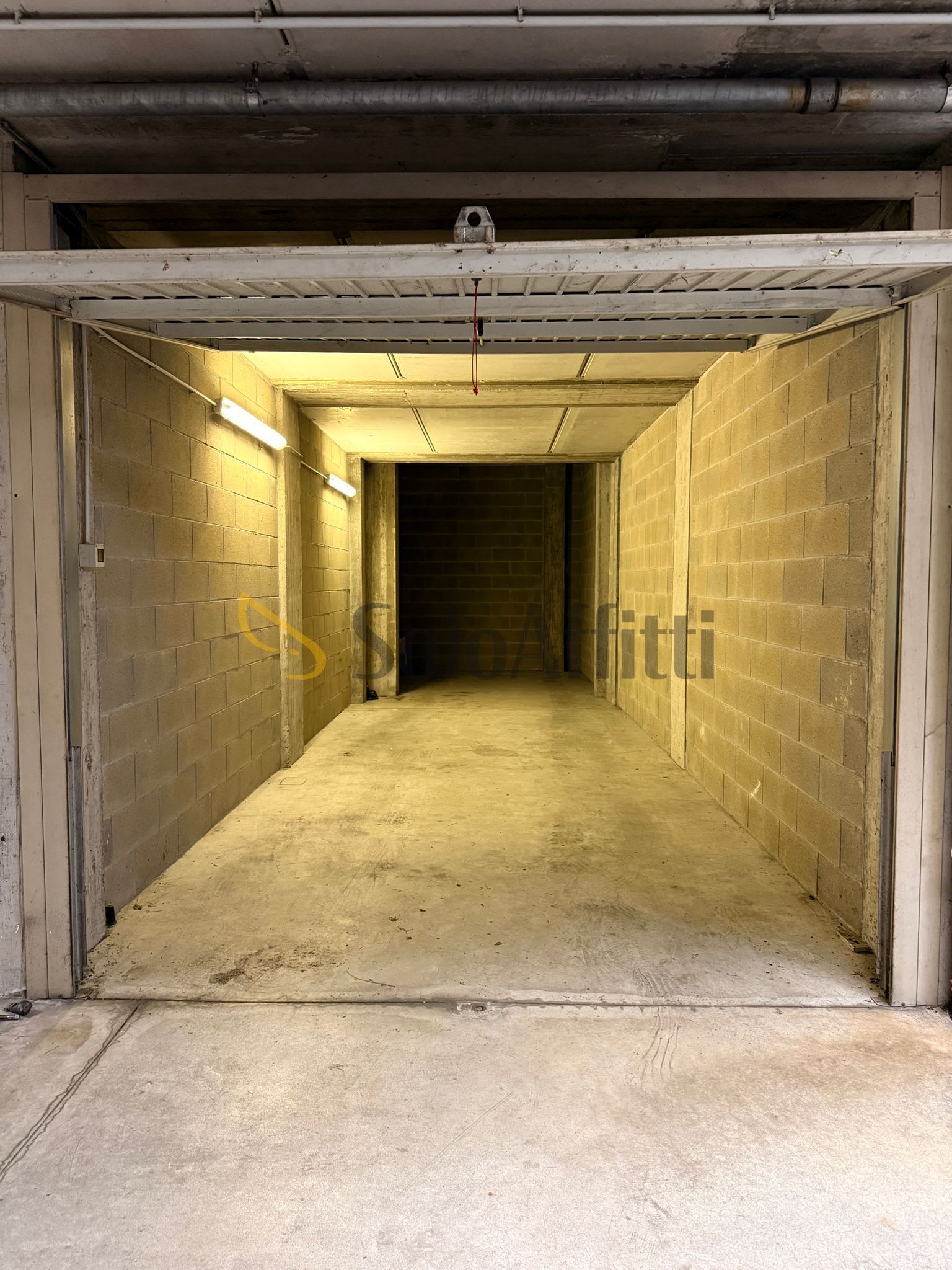 Immagine 1 di Garage in affitto  in Via Pavia 5/3/A a Rivoli