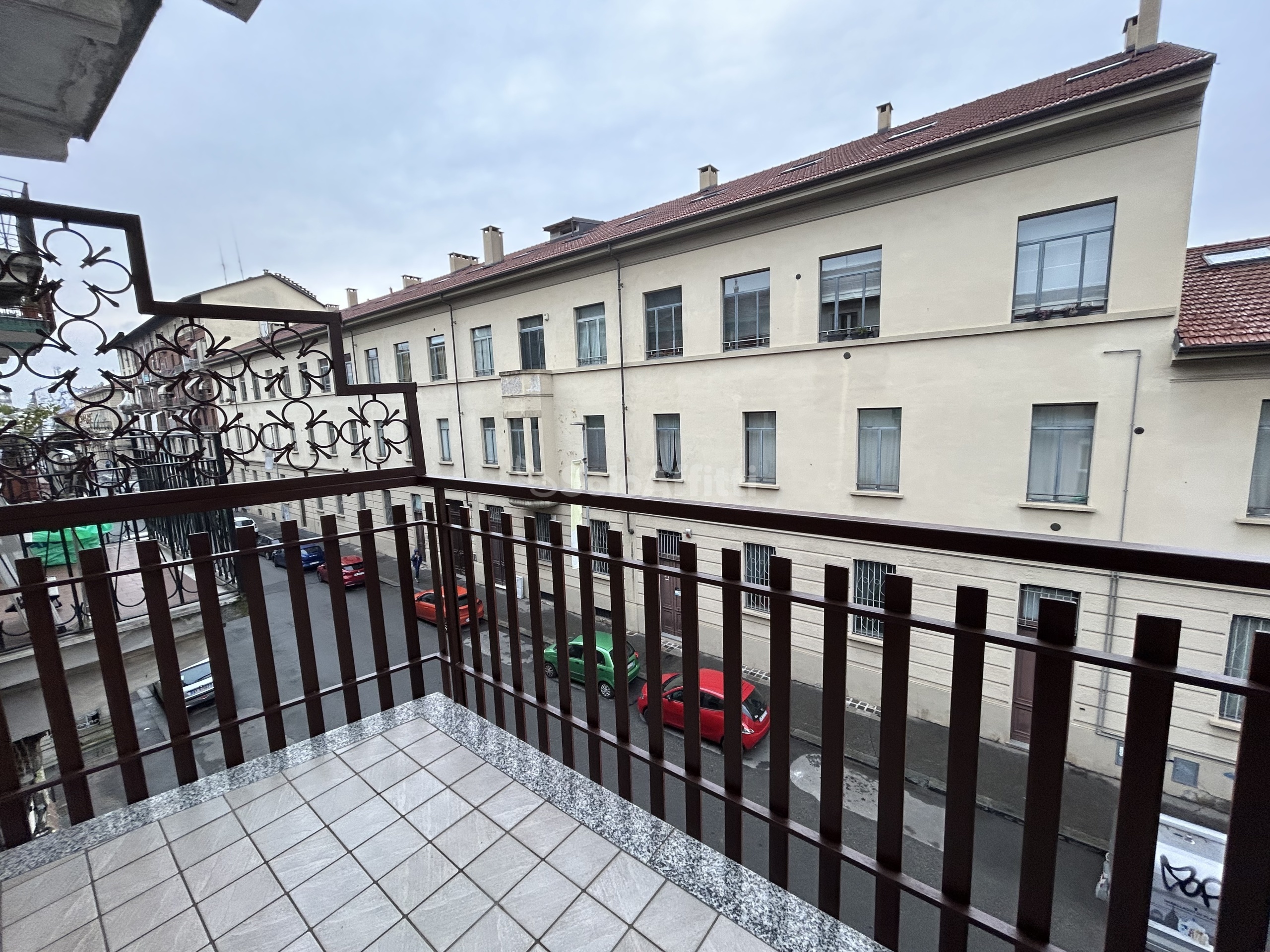 Immagine 13 di Trilocale in affitto  in Via Crescentino 32 a Torino