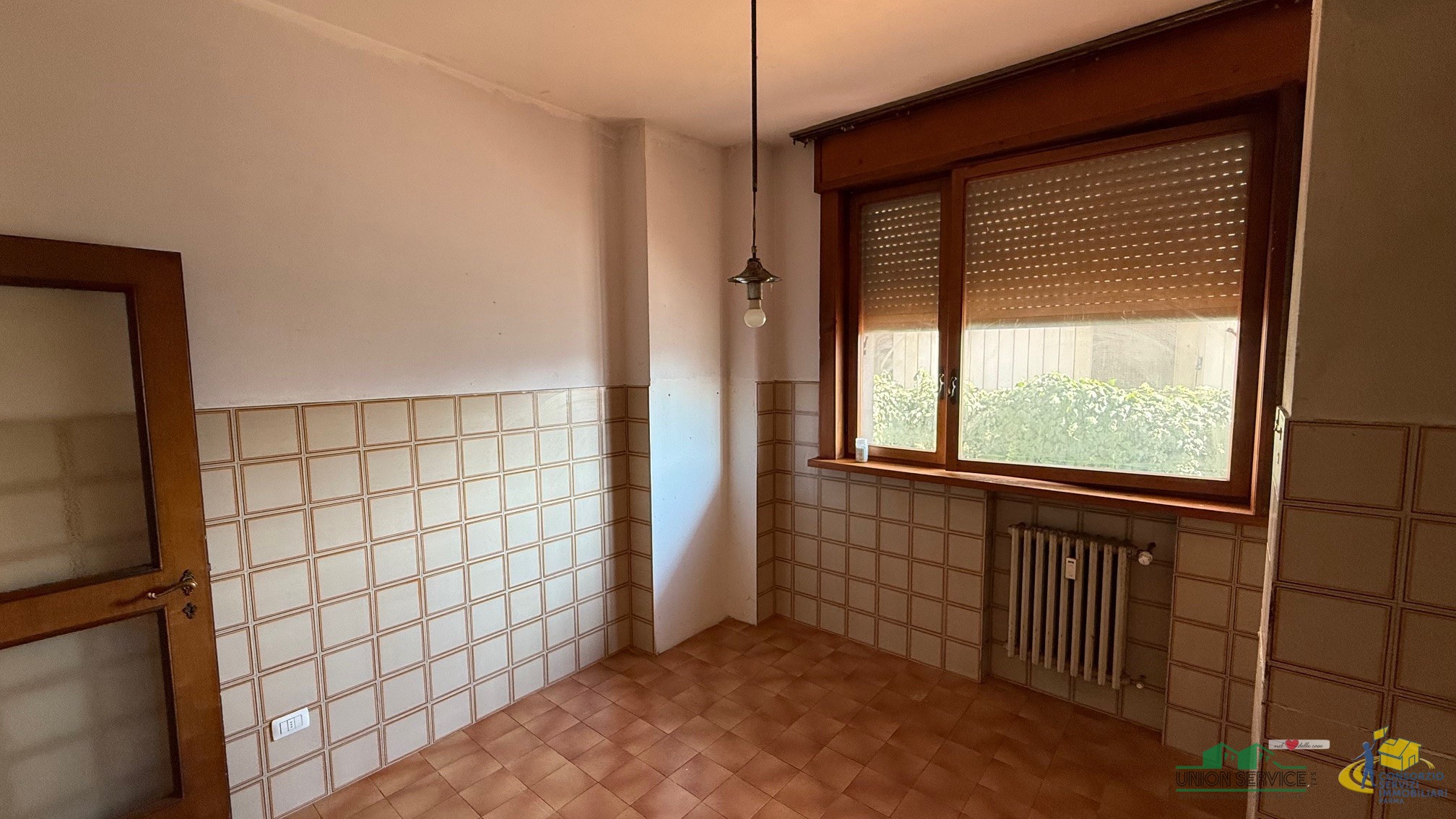 Immagine 13 di Quadrilocale in vendita  in Viale Vittorio Bottego 10 a Parma