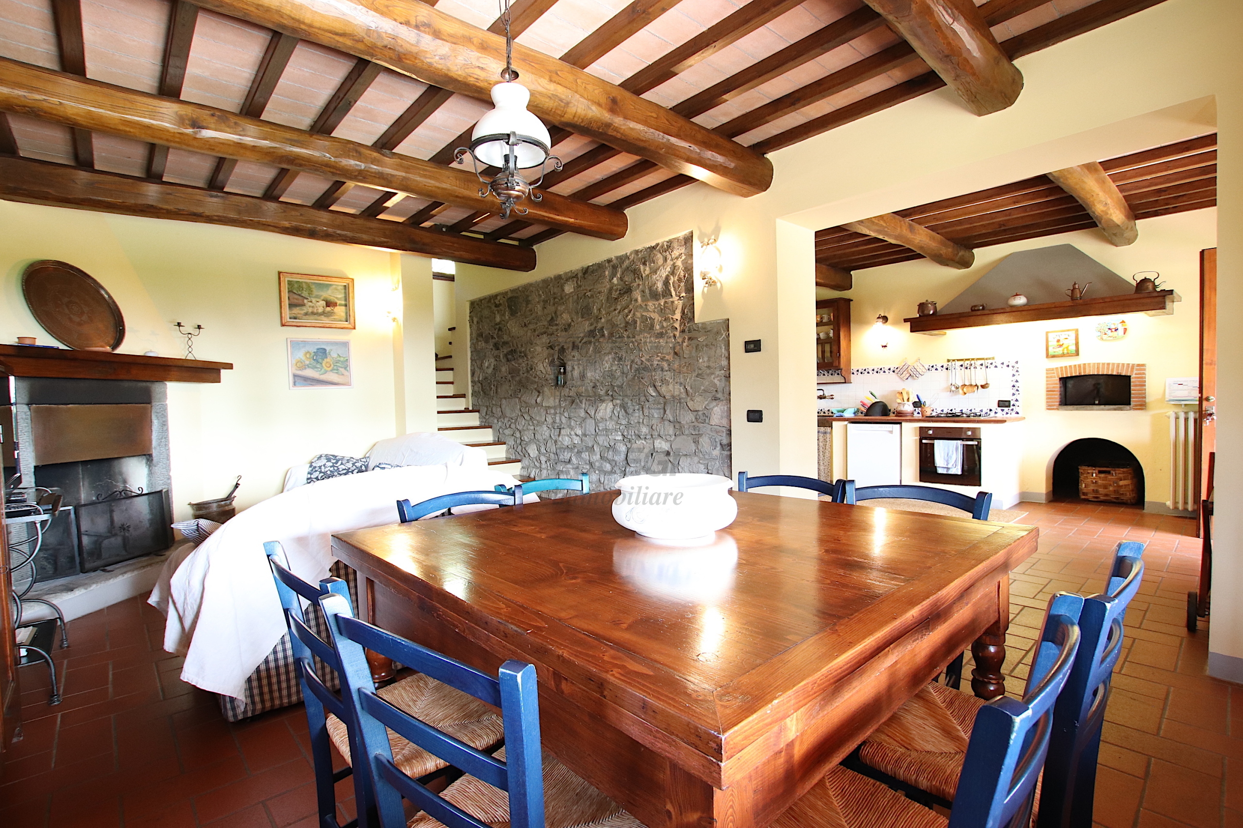 Immagine 16 di Bed & Breakfast in vendita  in Via San Gemma Galgani 4 a Pescaglia