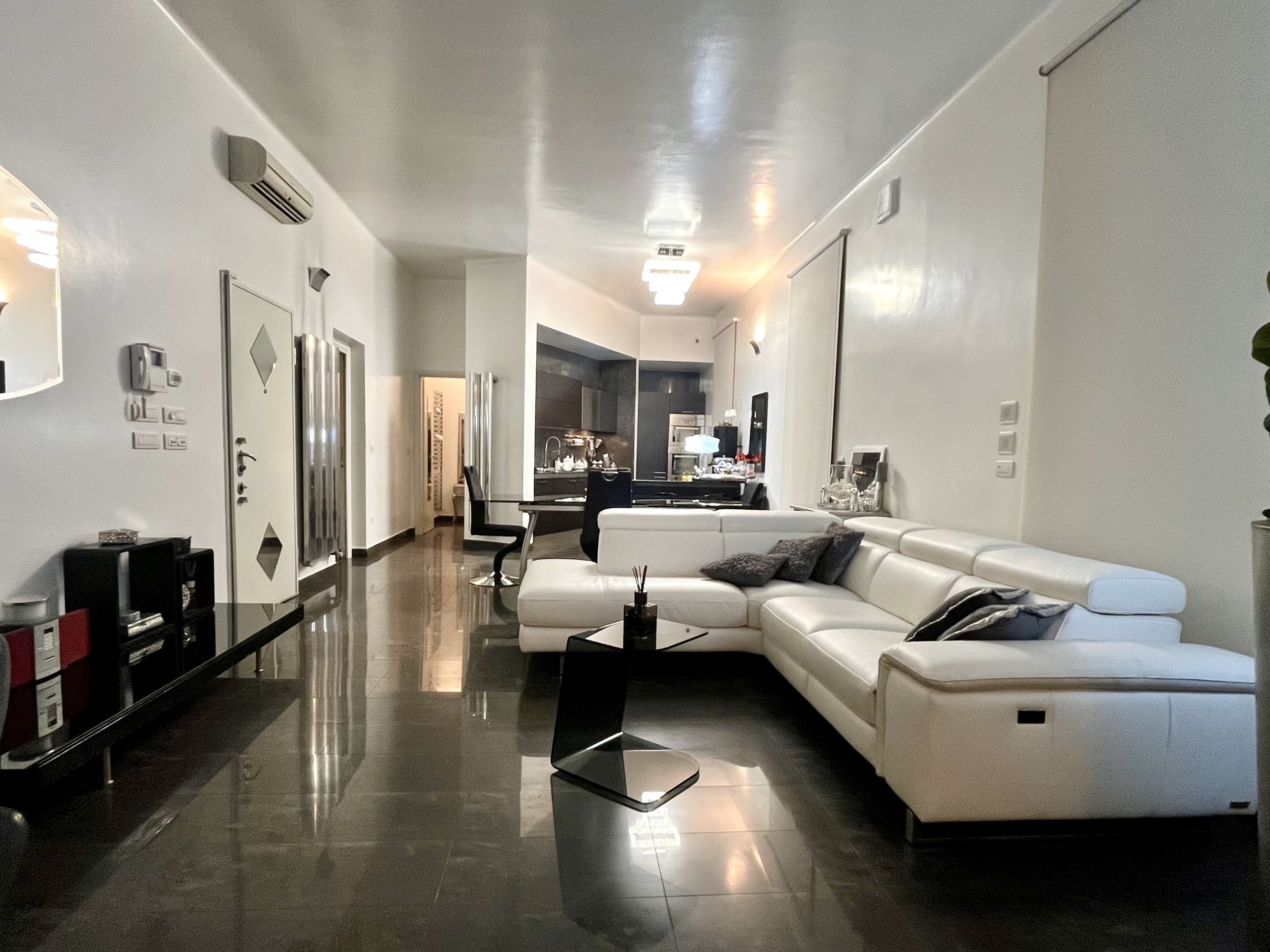 Immagine 3 di Appartamento in vendita  in Viale Trieste a Jesi