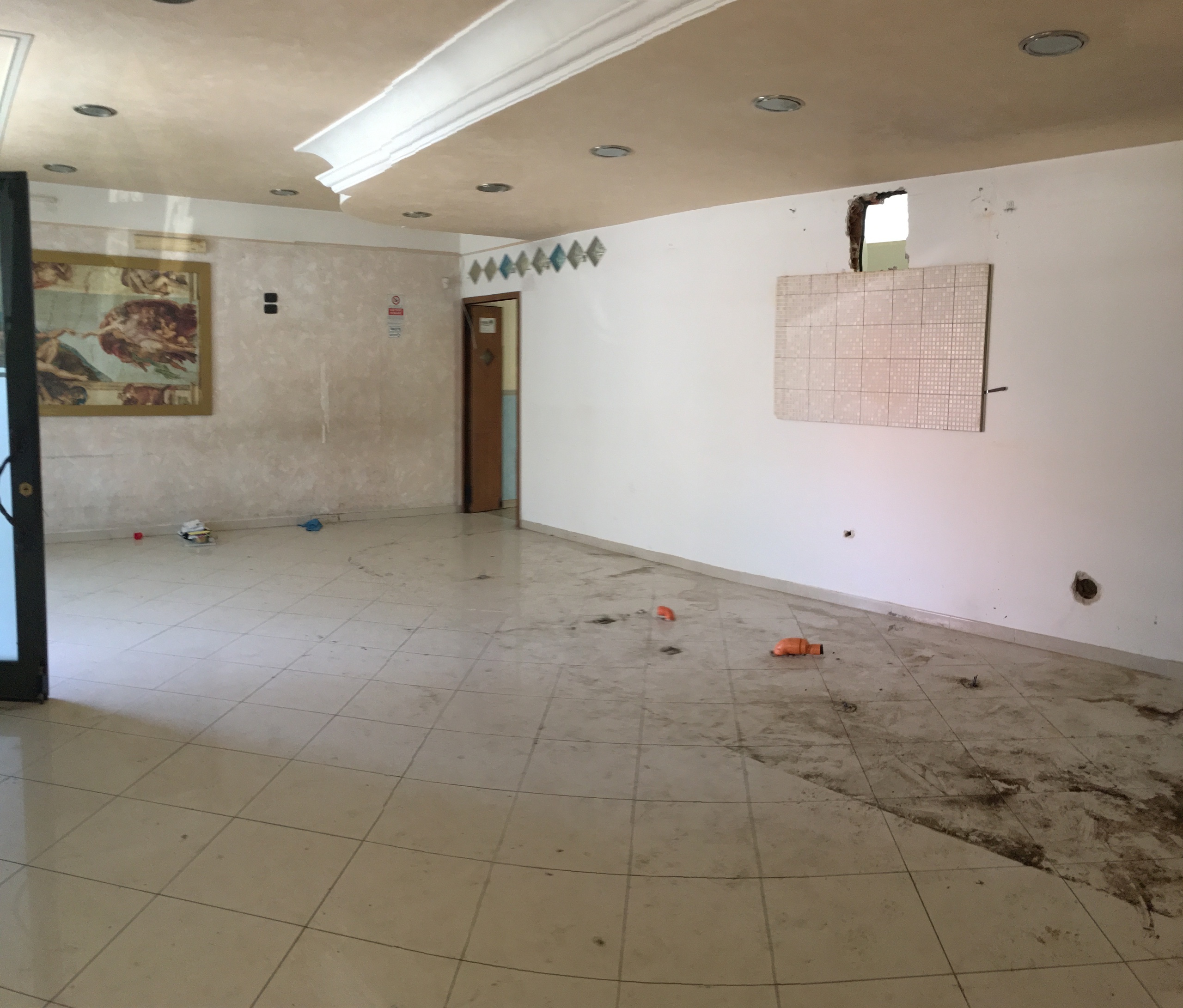 Immagine 1 di Locale commerciale in vendita  a Siracusa