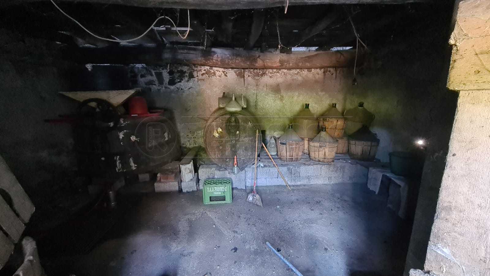 Immagine 6 di Rustico / casale in vendita  a Arzignano