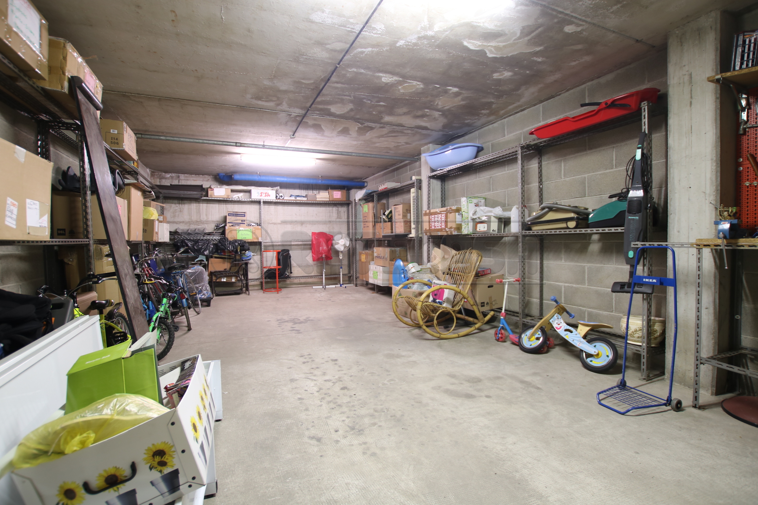 Immagine 19 di Locale commerciale in vendita  in Via Gaetano Salvemini 65 a Vicenza