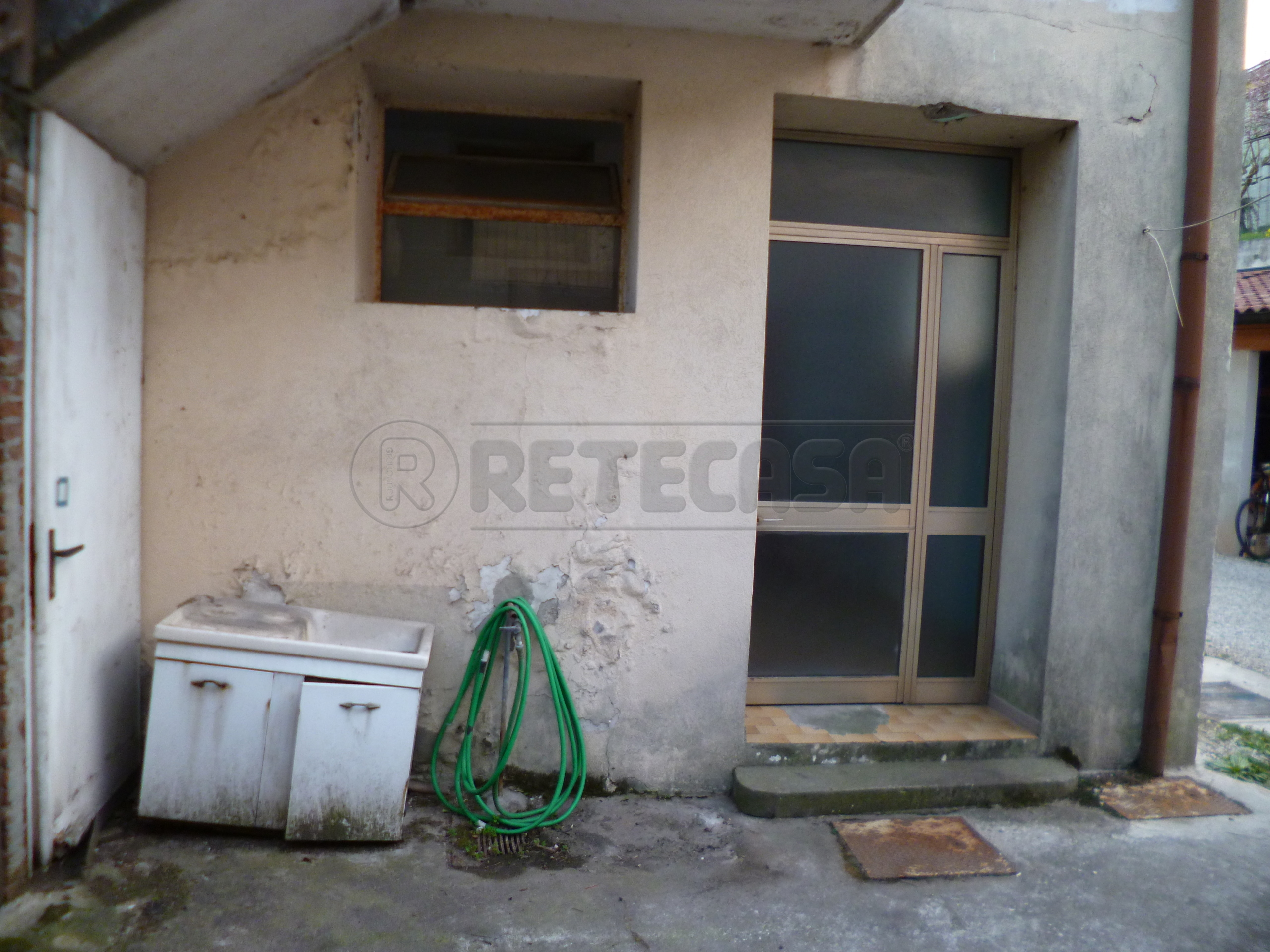 Immagine 5 di Casa semindipendente in vendita  in Via Trento 107 a Montebello Vicentino