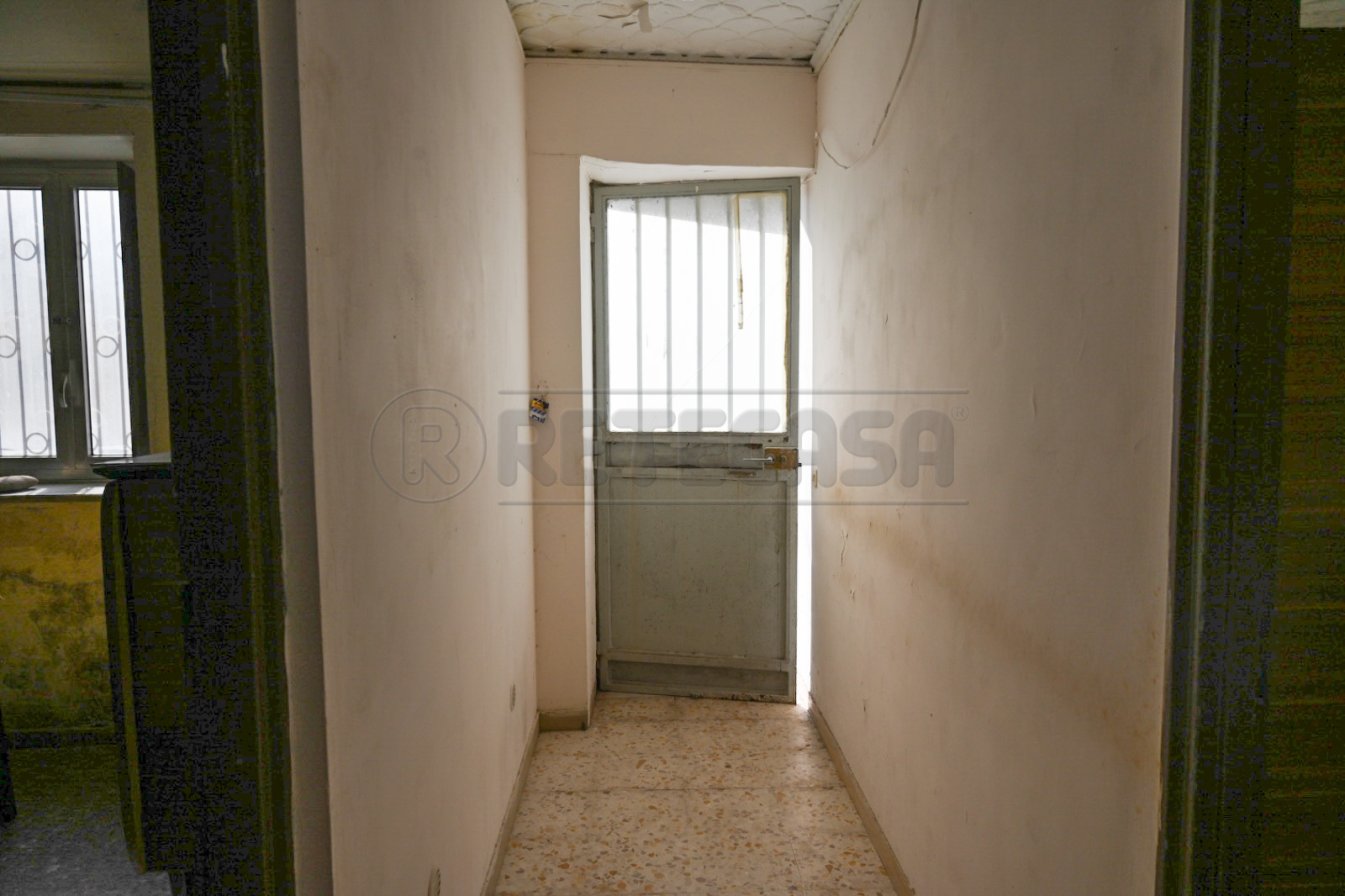 Immagine 21 di Rustico / casale in vendita  in Via San Giovanni Bosco 15 a Messina