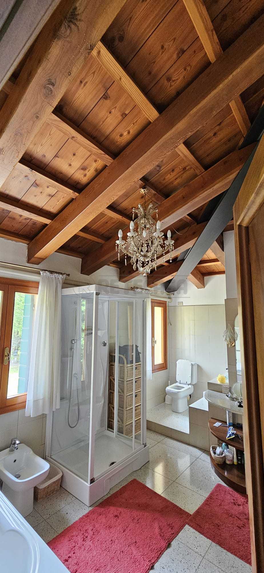 Immagine 27 di Villa in vendita  a Mirano