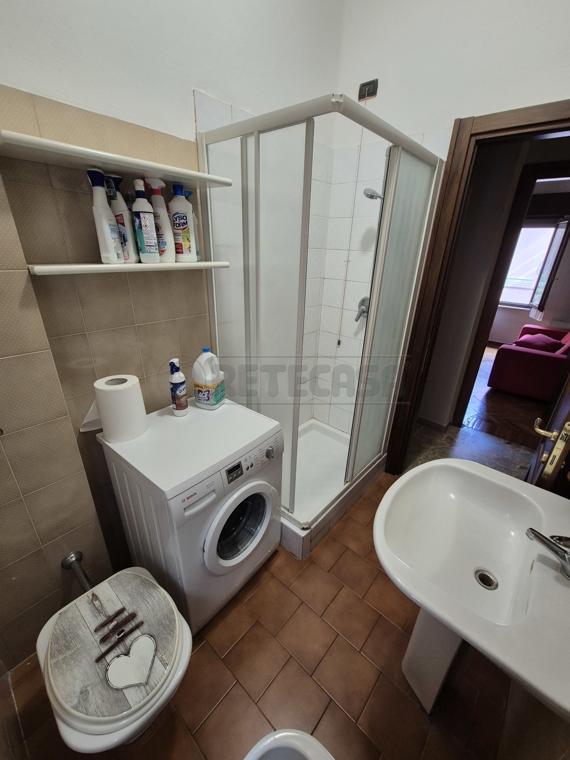 Immagine 13 di Bilocale in affitto  in Via Palestro a Cremona