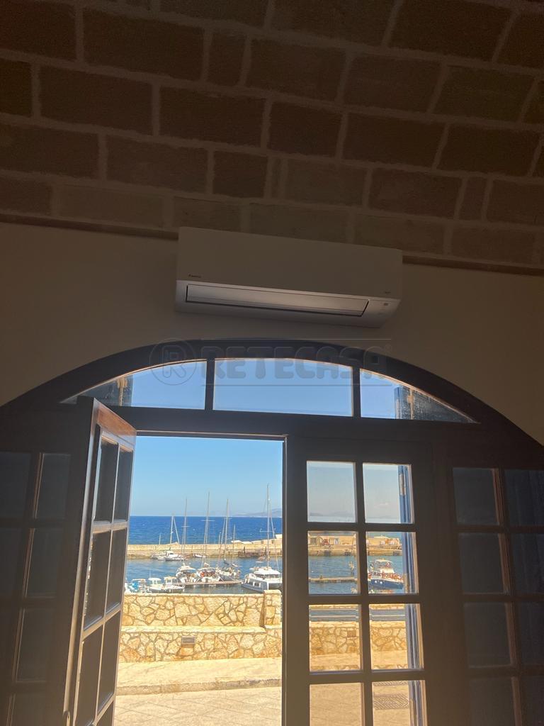 Immagine 11 di Villa in vendita  in Via Telegrafo 26 a Trapani