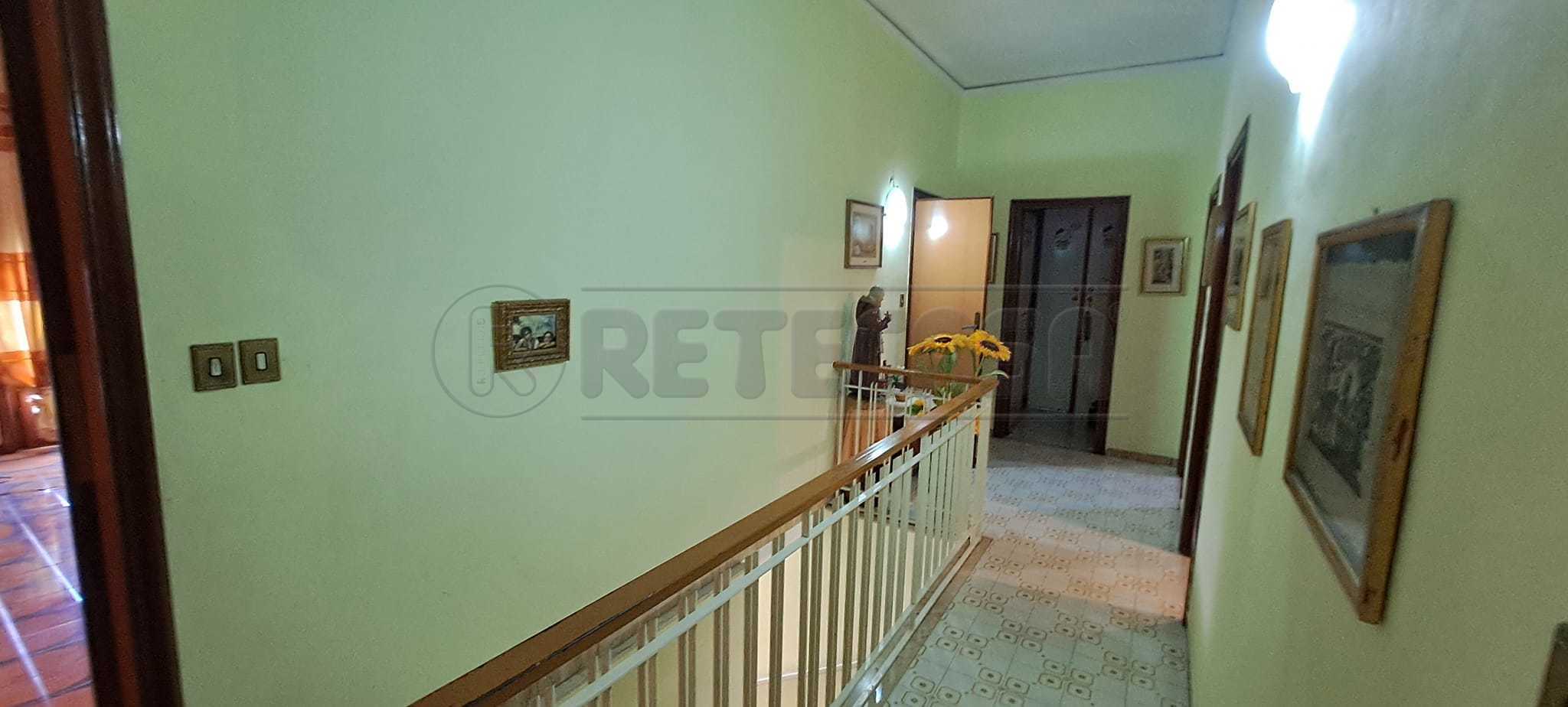 Immagine 21 di Quadrilocale in vendita  a Petrosino