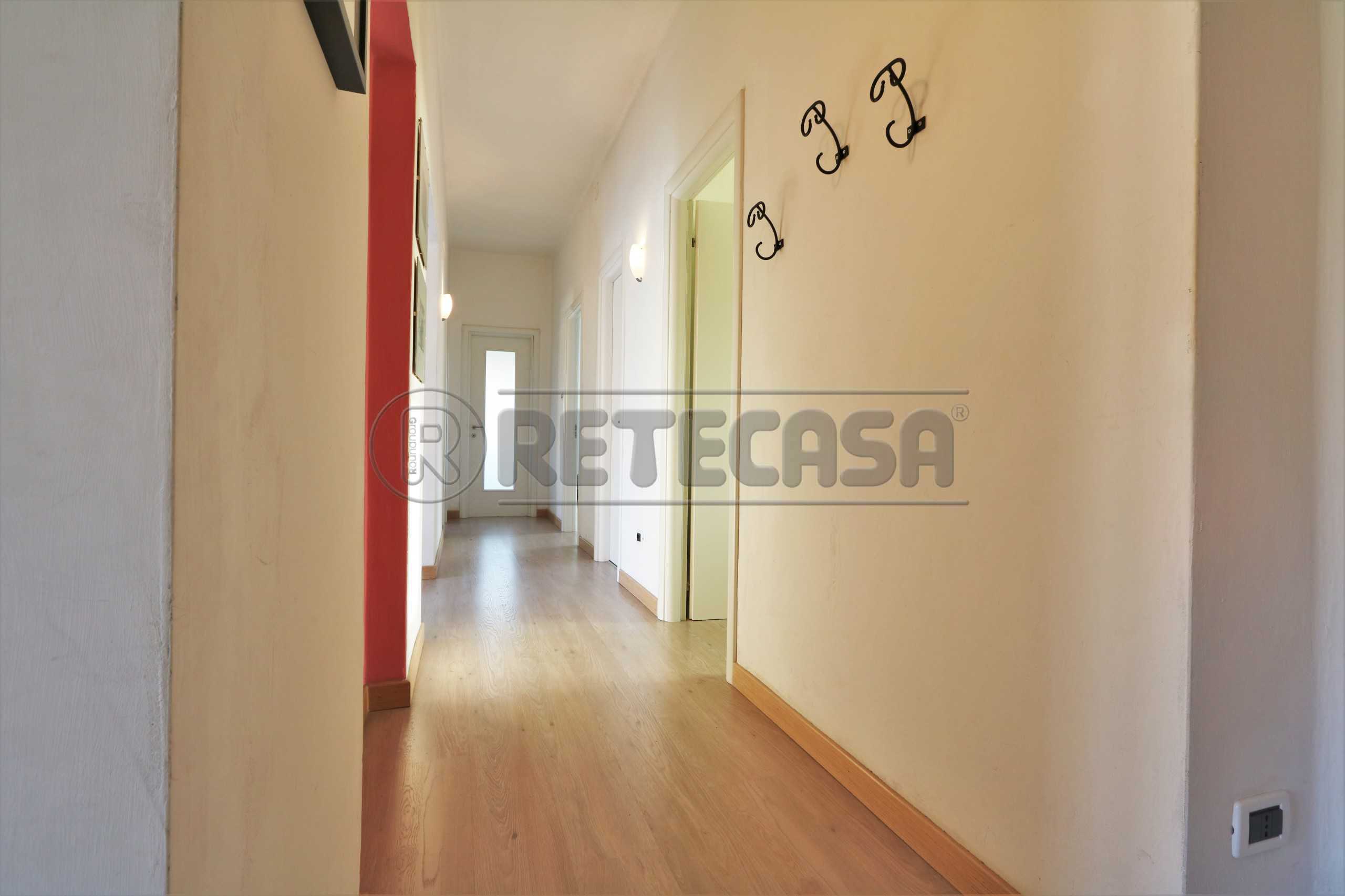 Immagine 3 di Stanza singola in affitto  a Vicenza