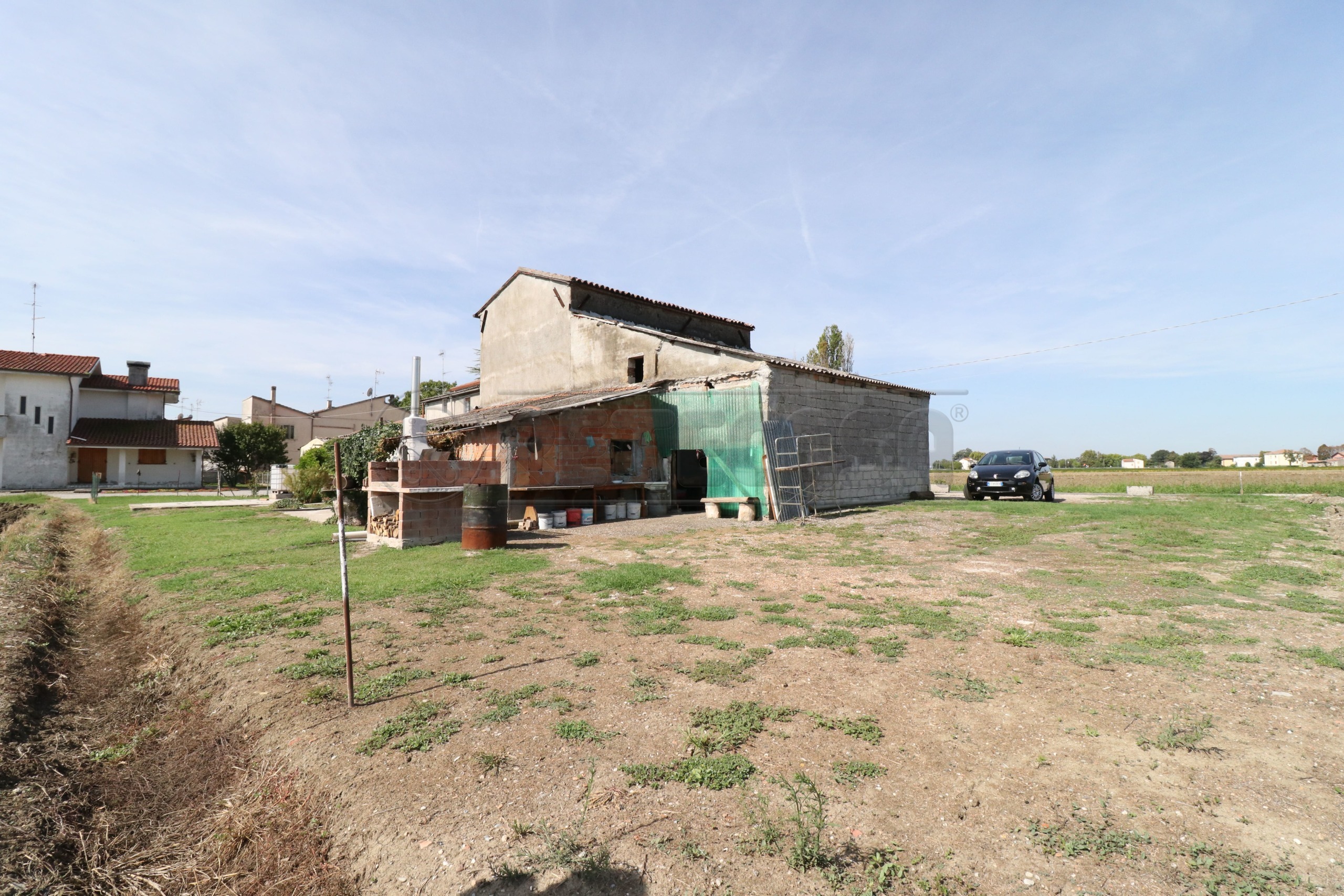 Immagine 4 di Villa in vendita  in Via Comunale 202 a Bondeno