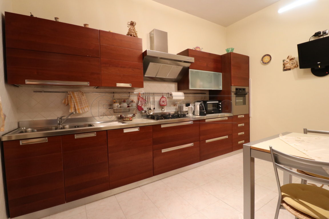 Immagine 8 di Villa in vendita  a Bondeno