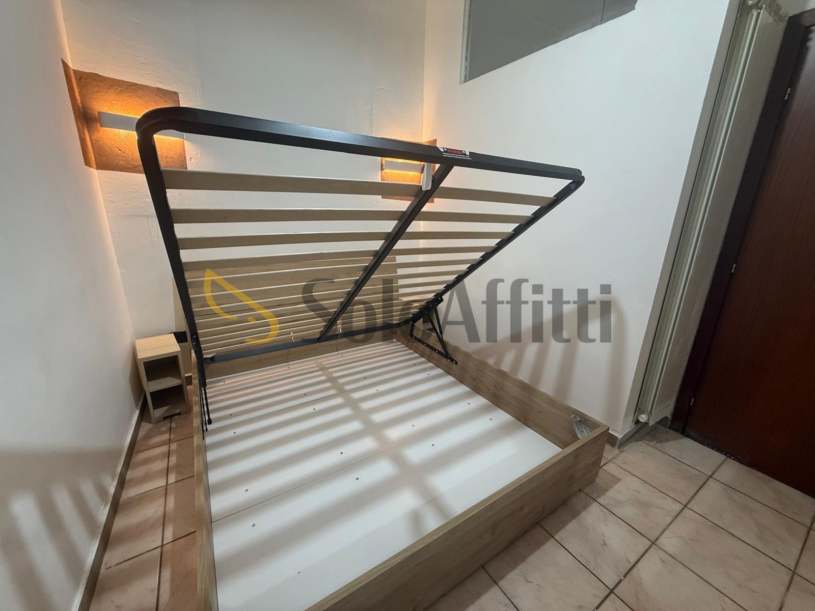 Immagine 15 di Bilocale in affitto  in Via Montagna 15 a Caserta