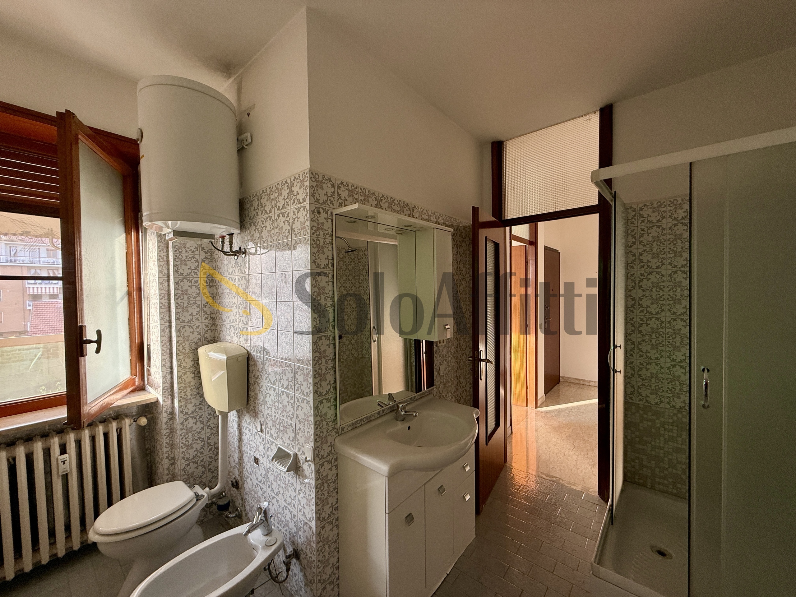 Immagine 89 di Quadrilocale in affitto  in Via Buratto 7 a Ciriè