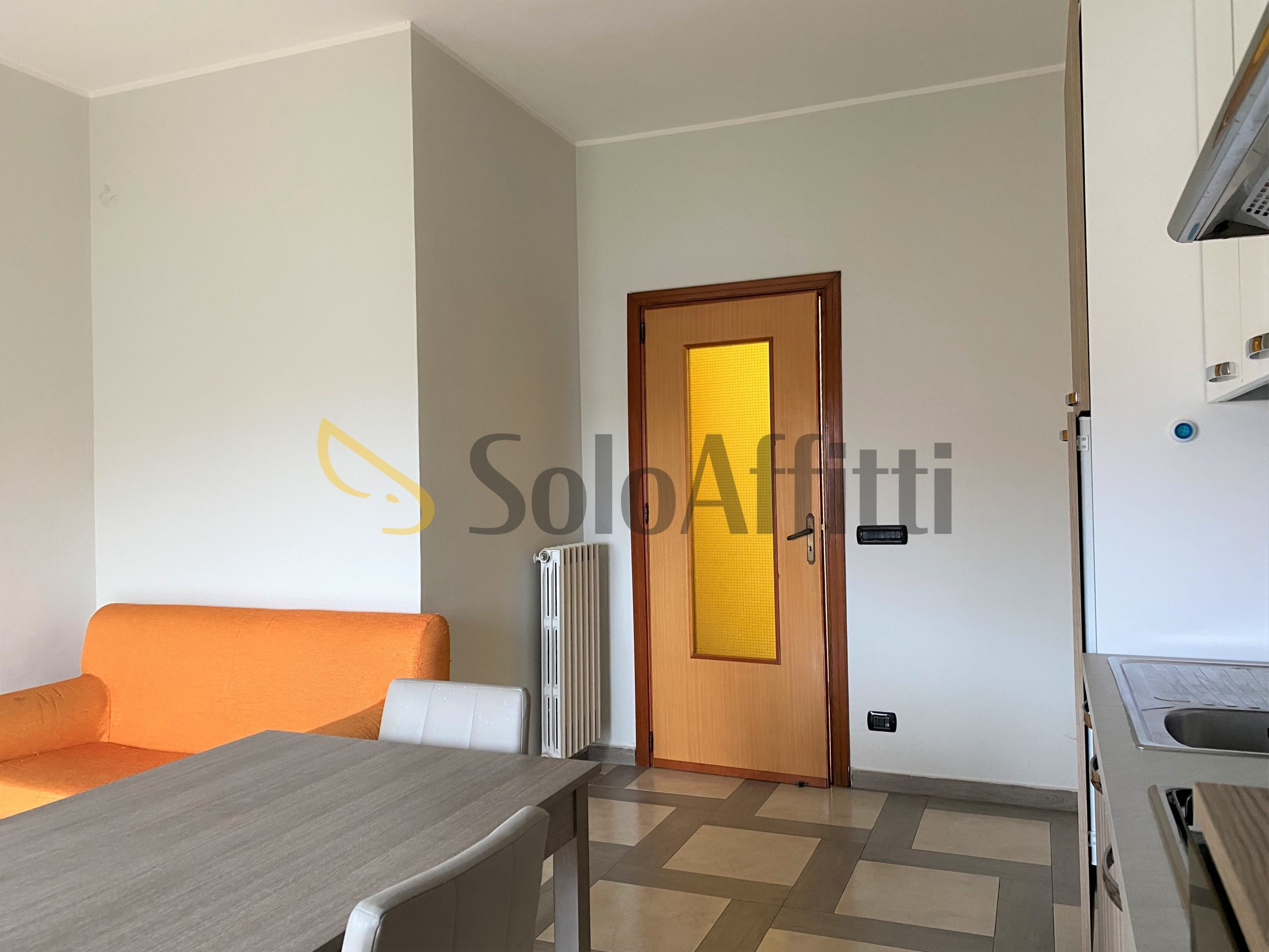 Immagine 5 di Stanza singola in affitto  a Catanzaro