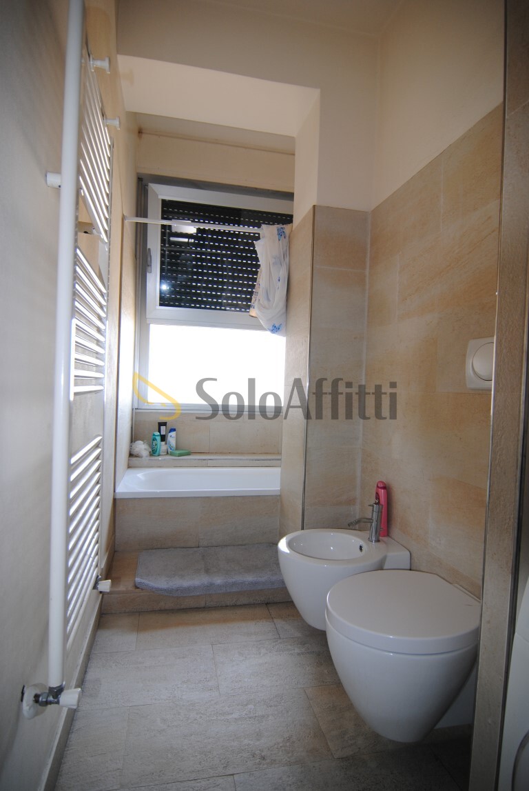 Immagine 7 di Quadrilocale in affitto  a Livorno