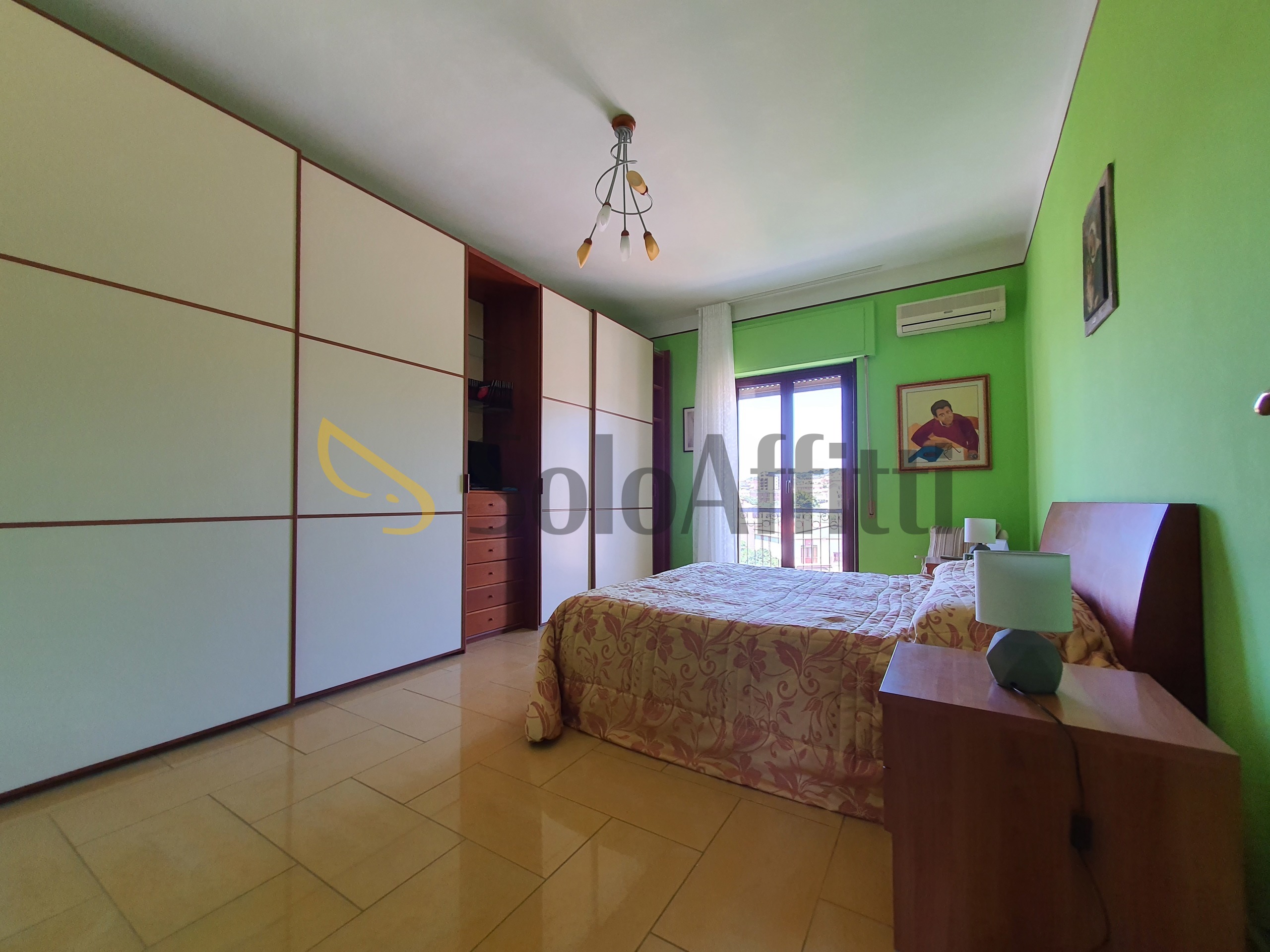 Immagine 5 di Trilocale in affitto  a Catanzaro