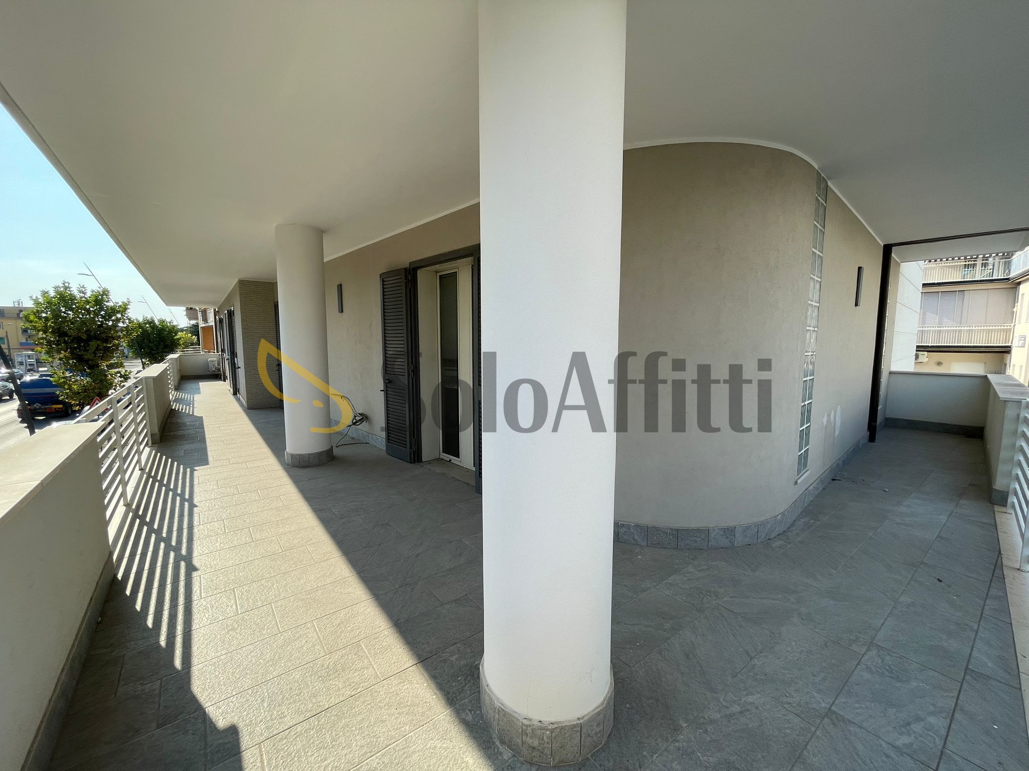 Immagine 27 di Ufficio in affitto  in Via Nazionale Appia 177 a Casapulla